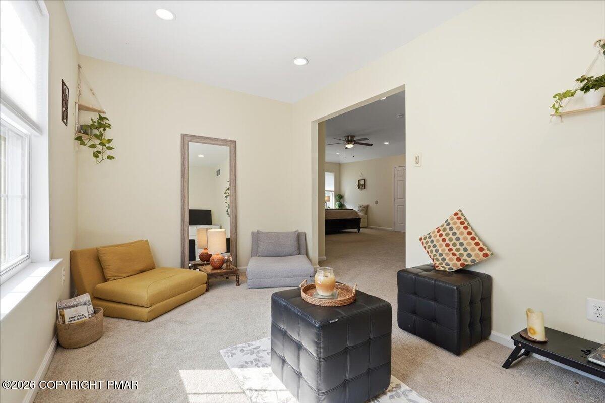 137 Outlook Court Property Photo 22
