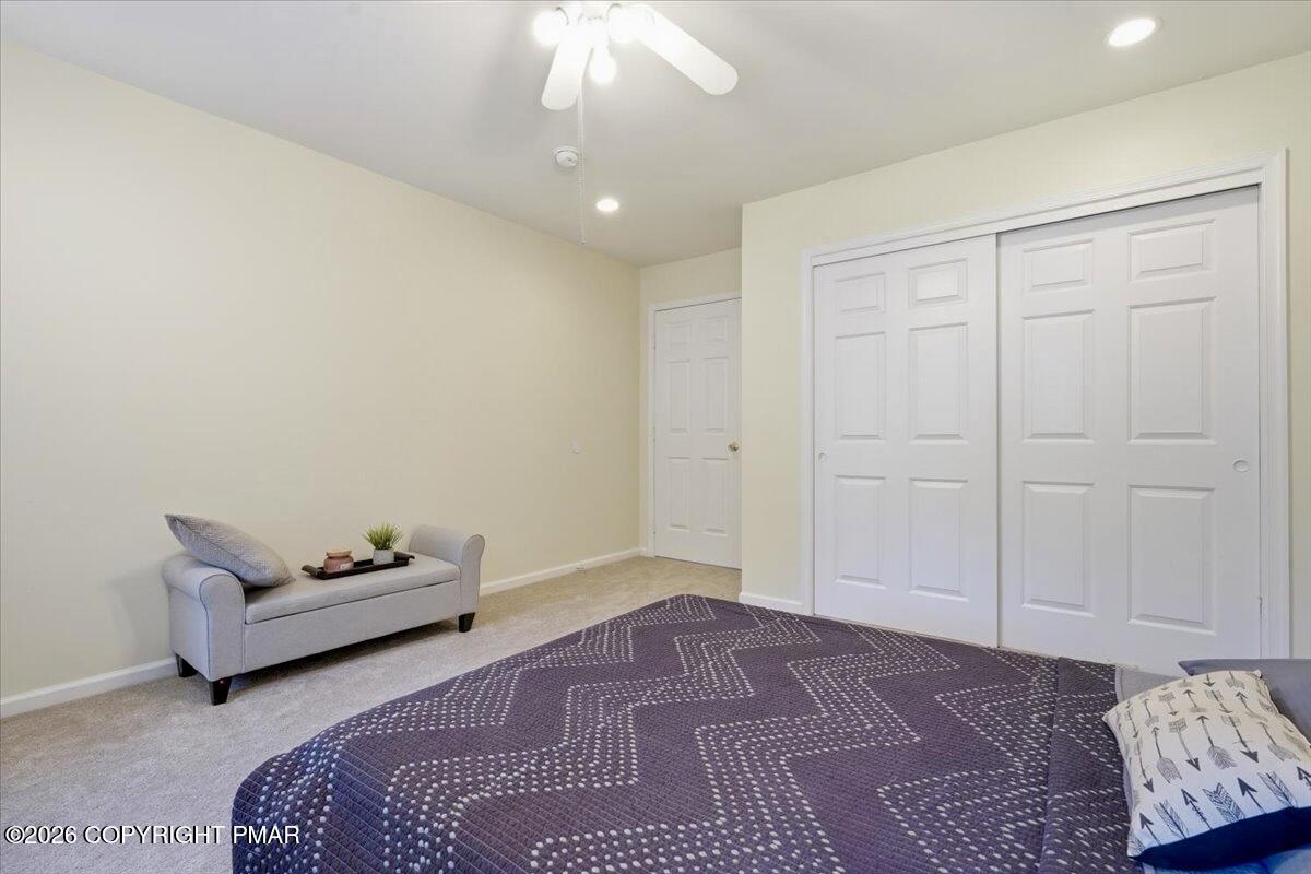 137 Outlook Court Property Photo 27