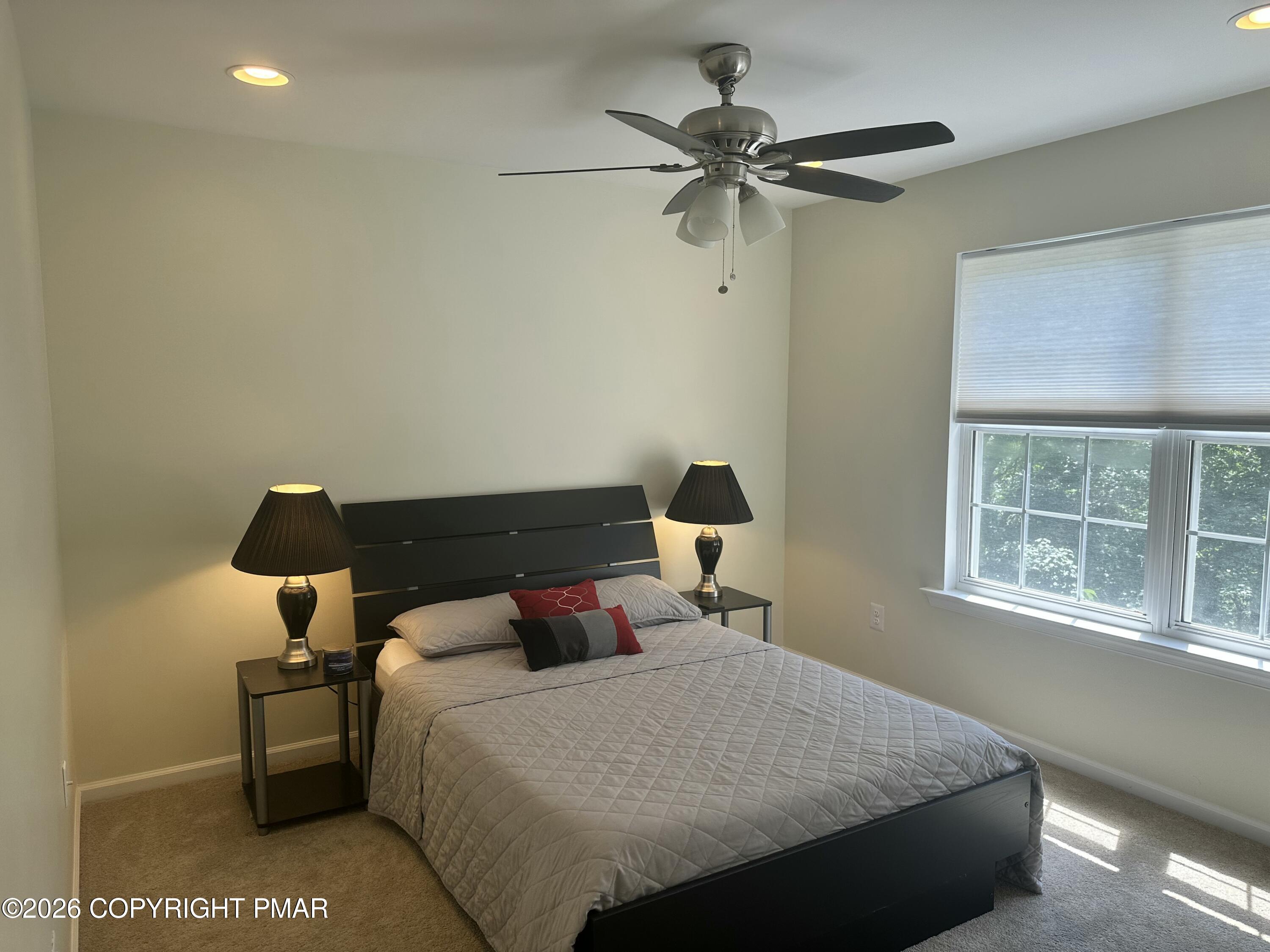 137 Outlook Court Property Photo 30