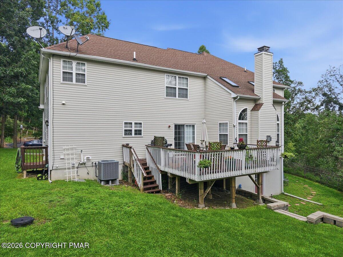 137 Outlook Court Property Photo 39