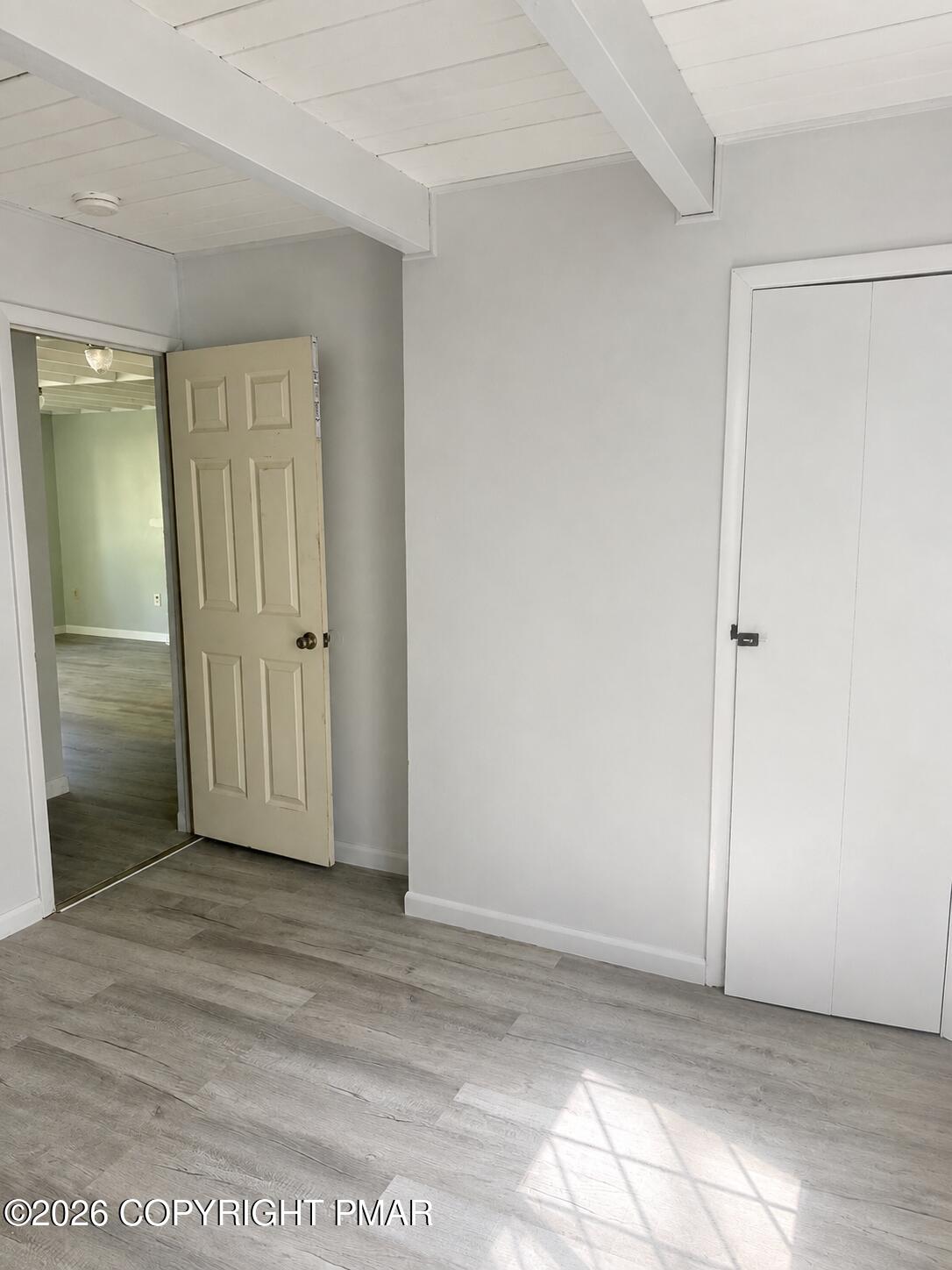 2111 Spring Drive Property Photo 15