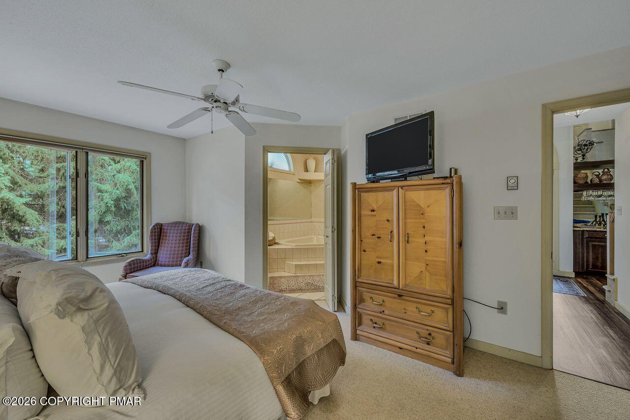 106 Laurelwoods Drive Property Photo 16