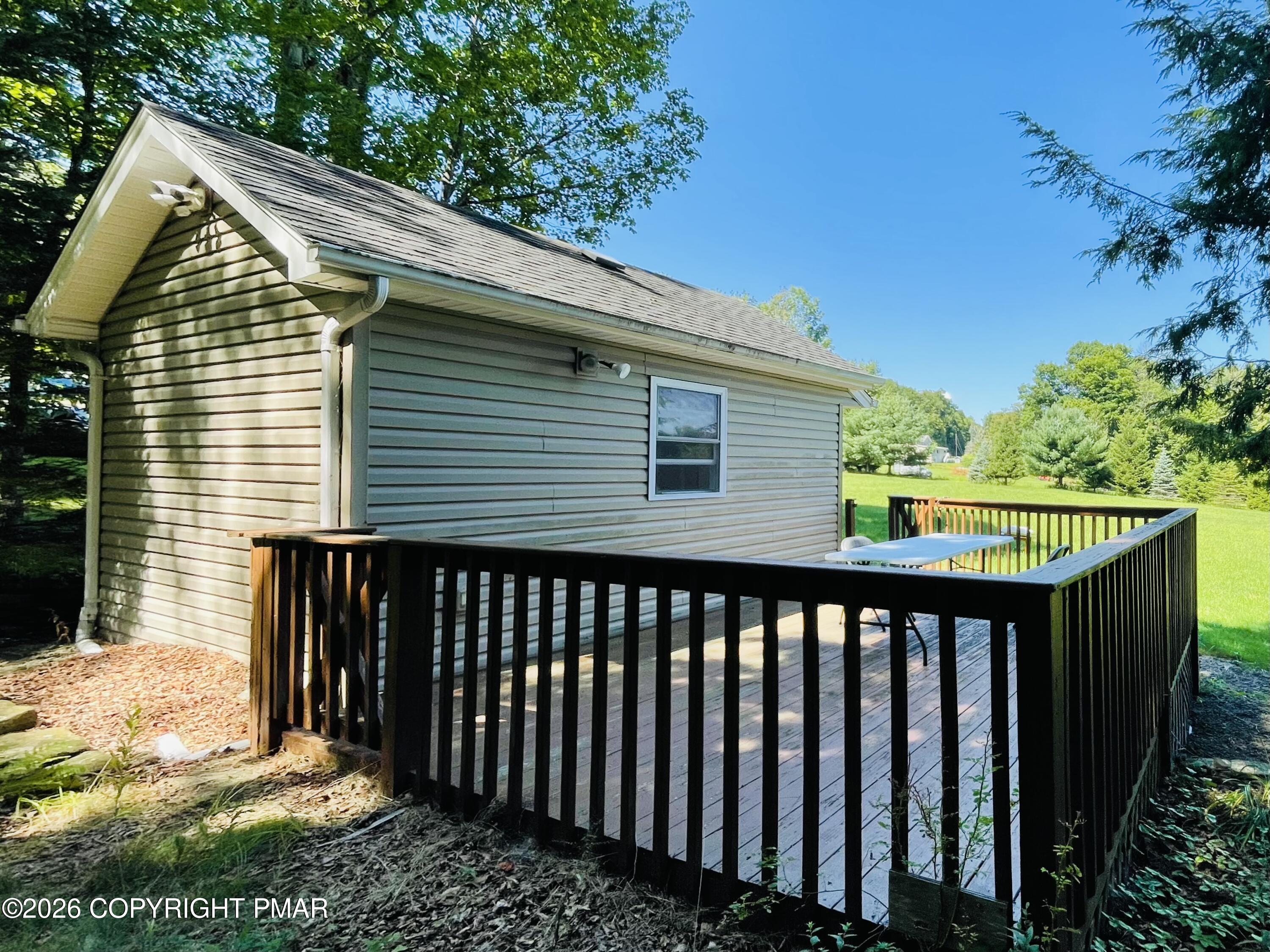439 Butternut Road Property Photo 2