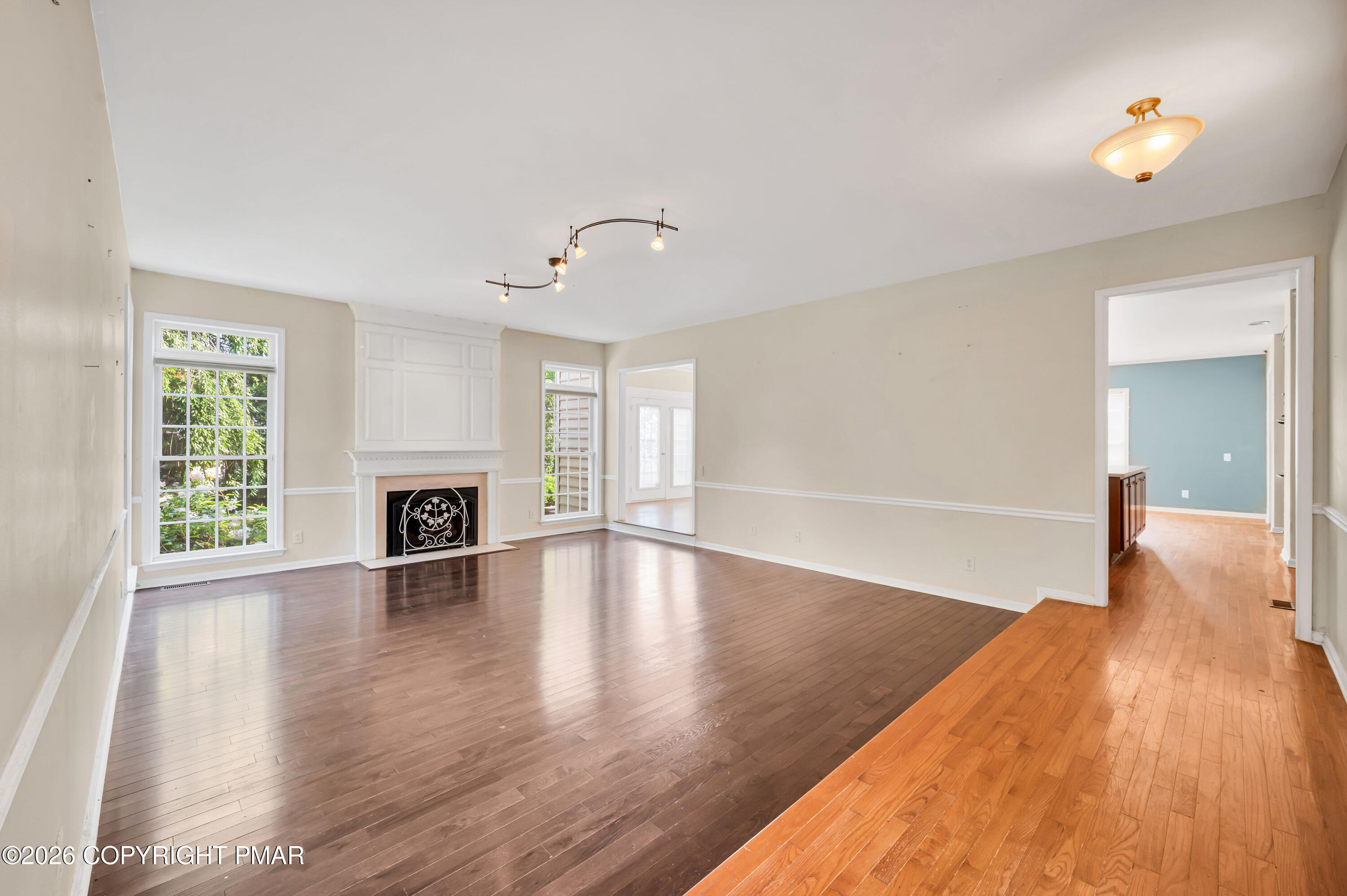 6572 Sauerkraut Lane Property Photo 19