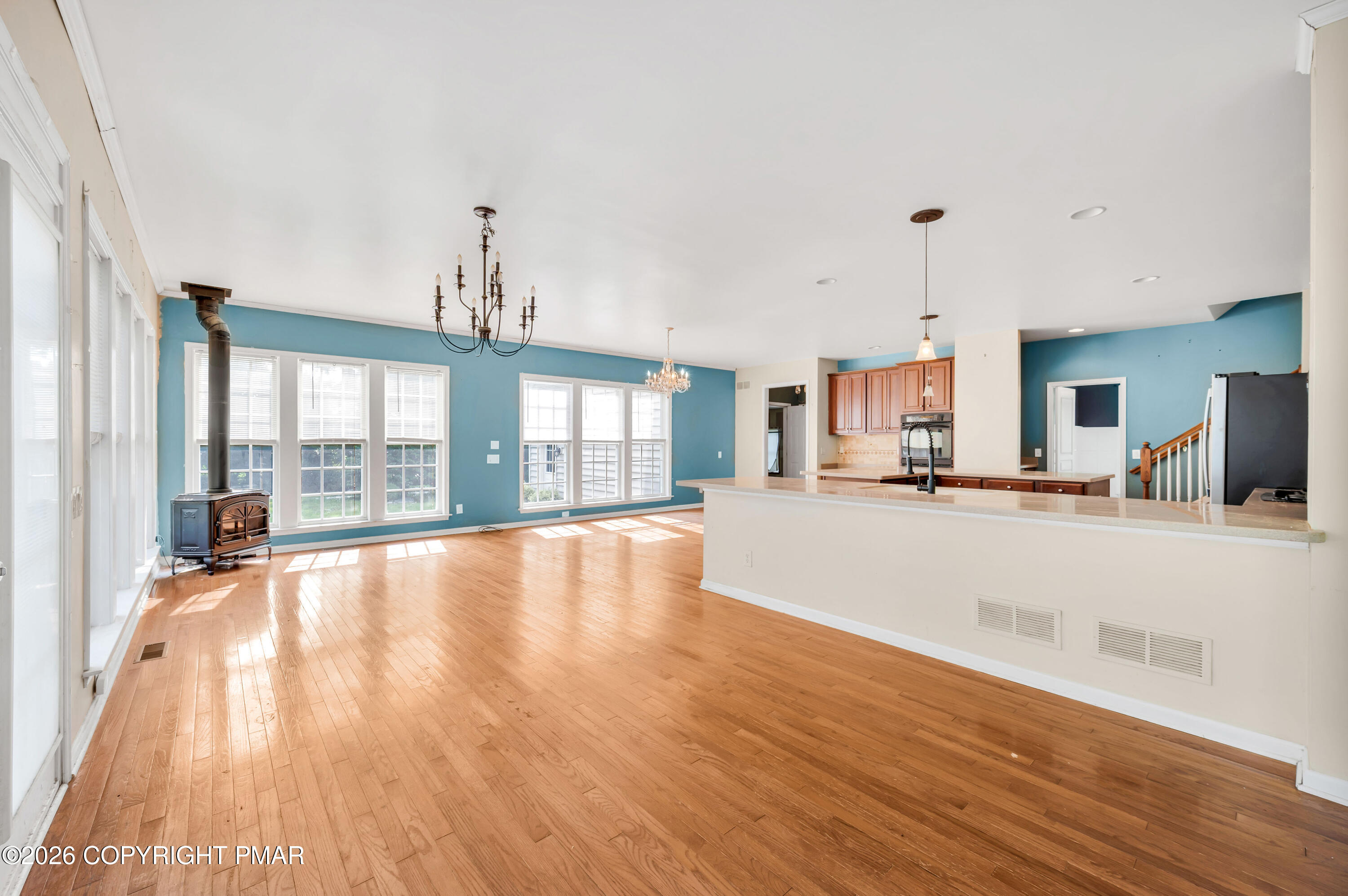 6572 Sauerkraut Lane Property Photo 21