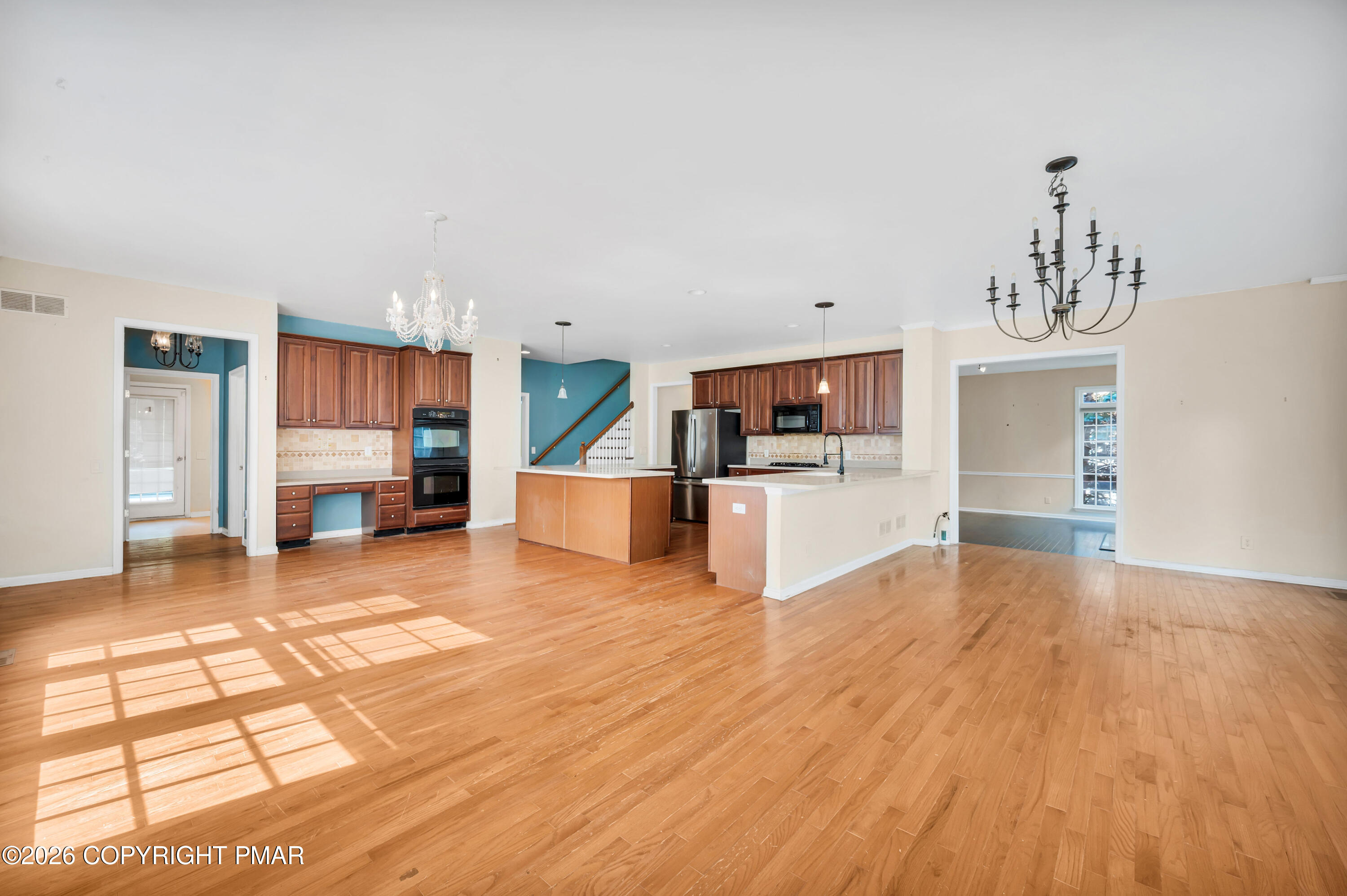 6572 Sauerkraut Lane Property Photo 22
