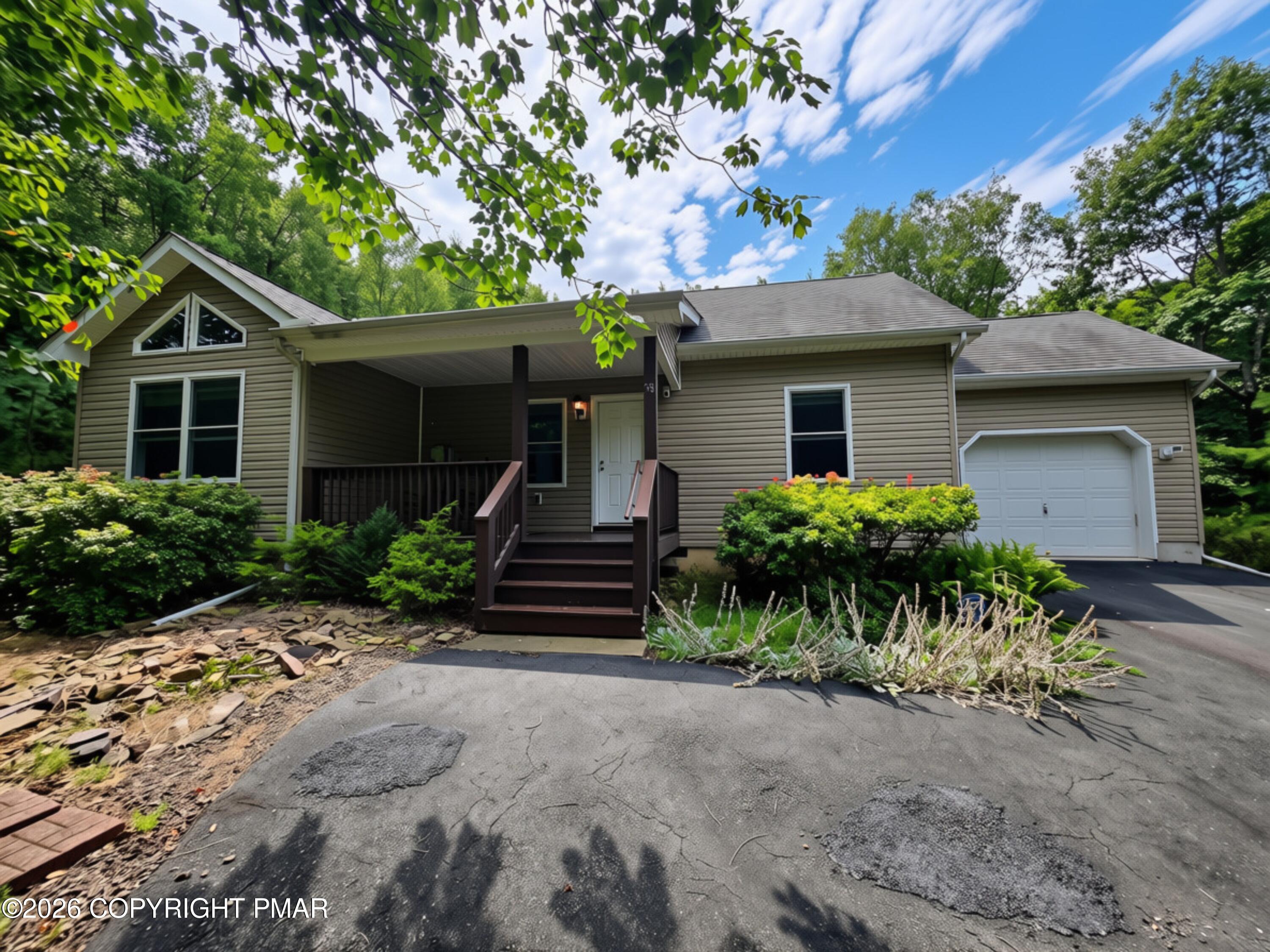 38 Black Walnut Lane Property Photo 1