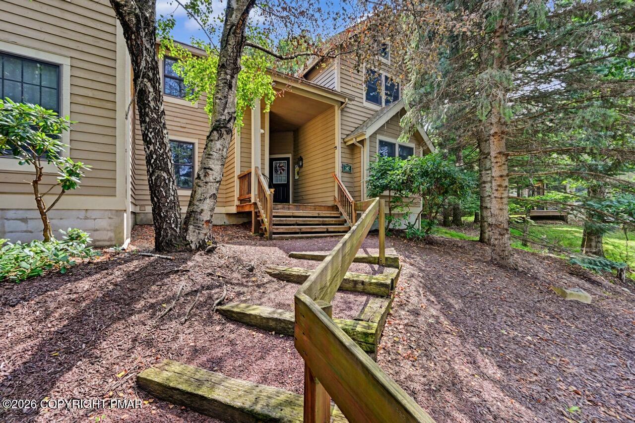 147 Pine Court Property Photo 1