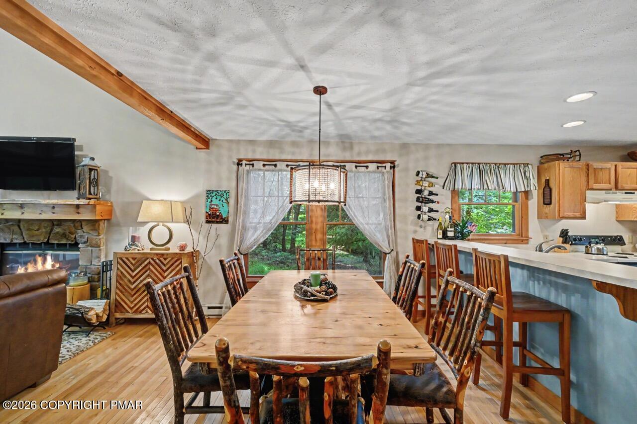 147 Pine Court Property Photo 6