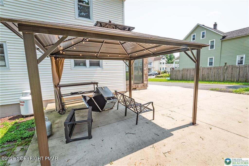 120 S 8th Street Property Photo 20
