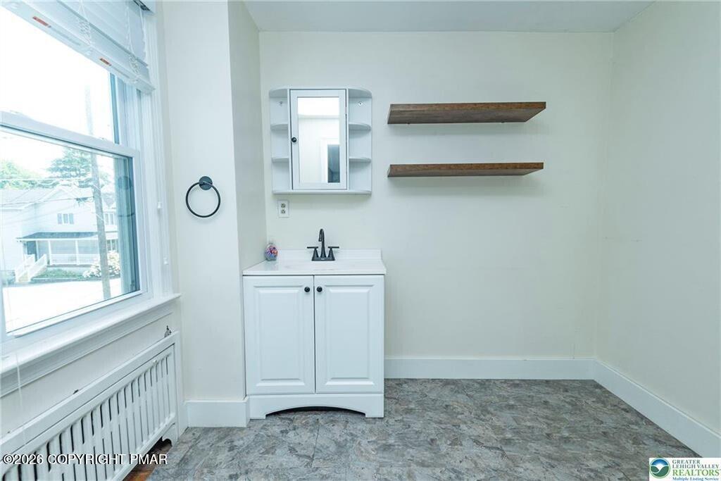 120 S 8th Street Property Photo 28