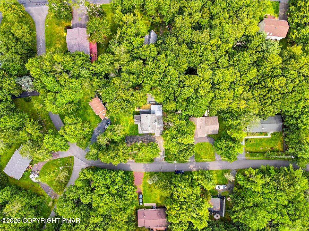 4116 Low Ridge Road Property Photo 10