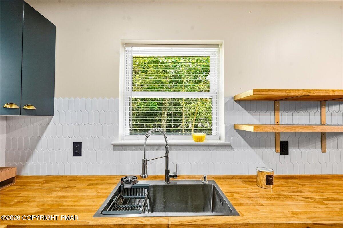 4116 Low Ridge Road Property Photo 20