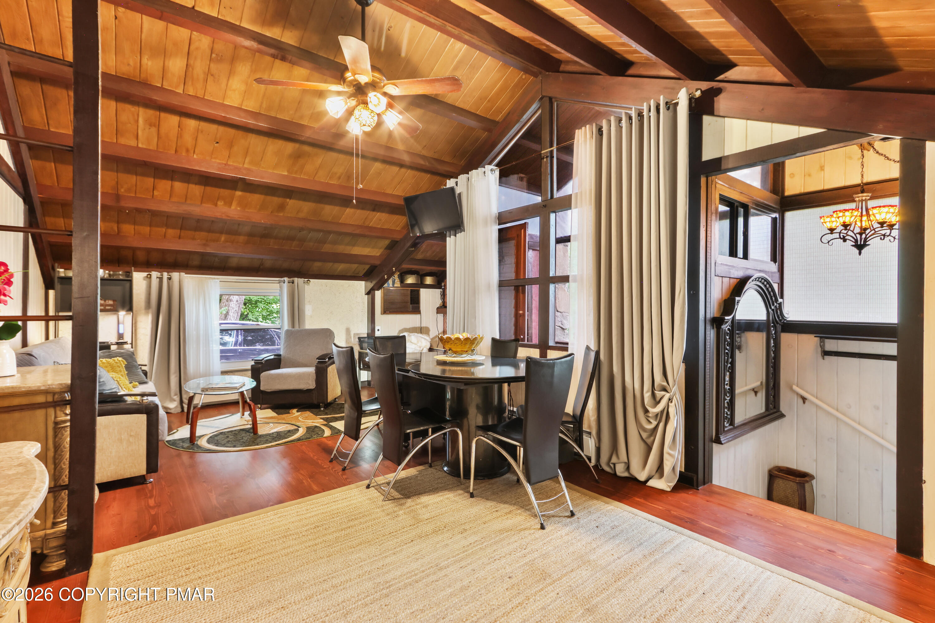9387 Sherwood Drive Property Photo 15