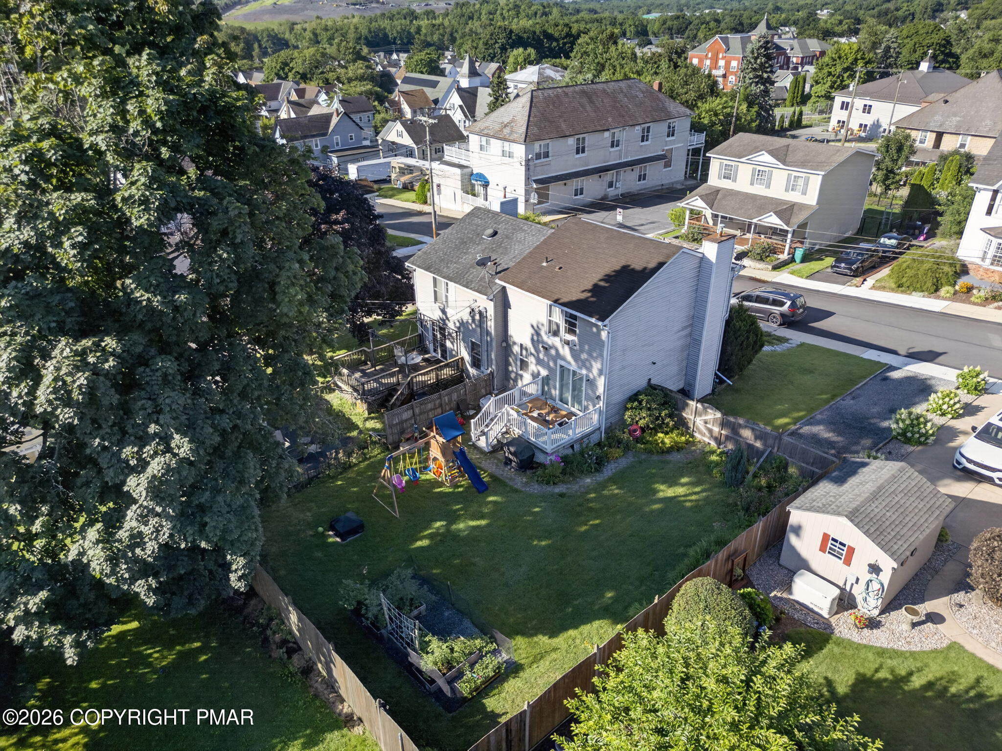 106 N Lobb Avenue Property Photo 11