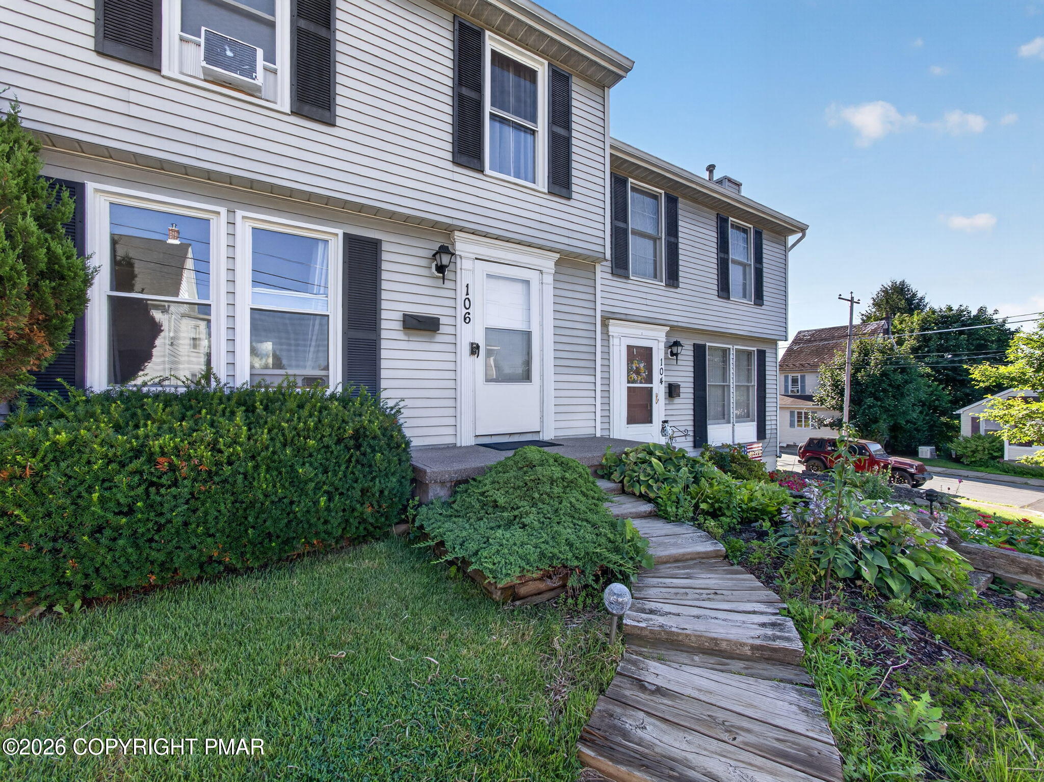 106 N Lobb Avenue Property Photo 21