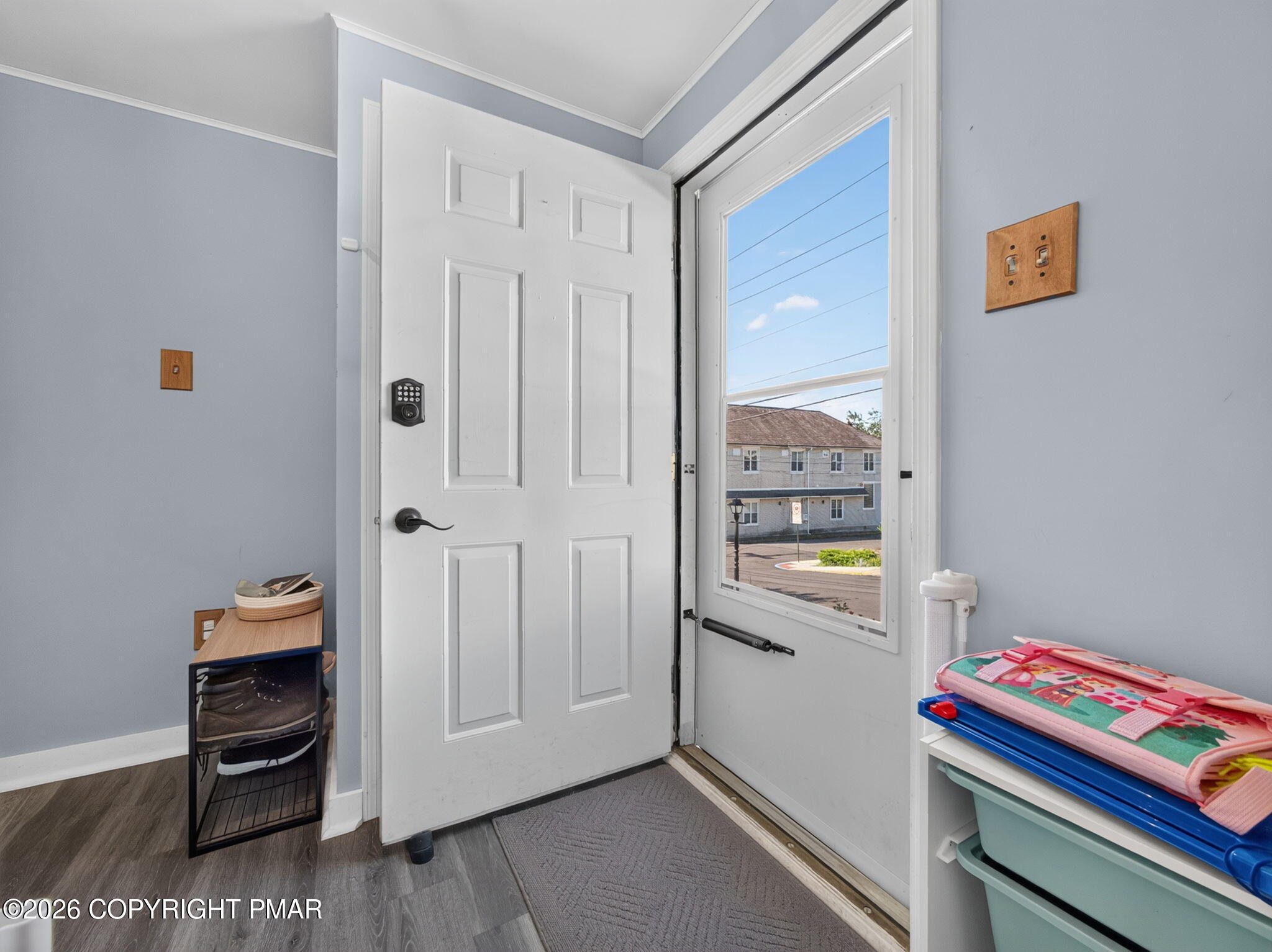 106 N Lobb Avenue Property Photo 23