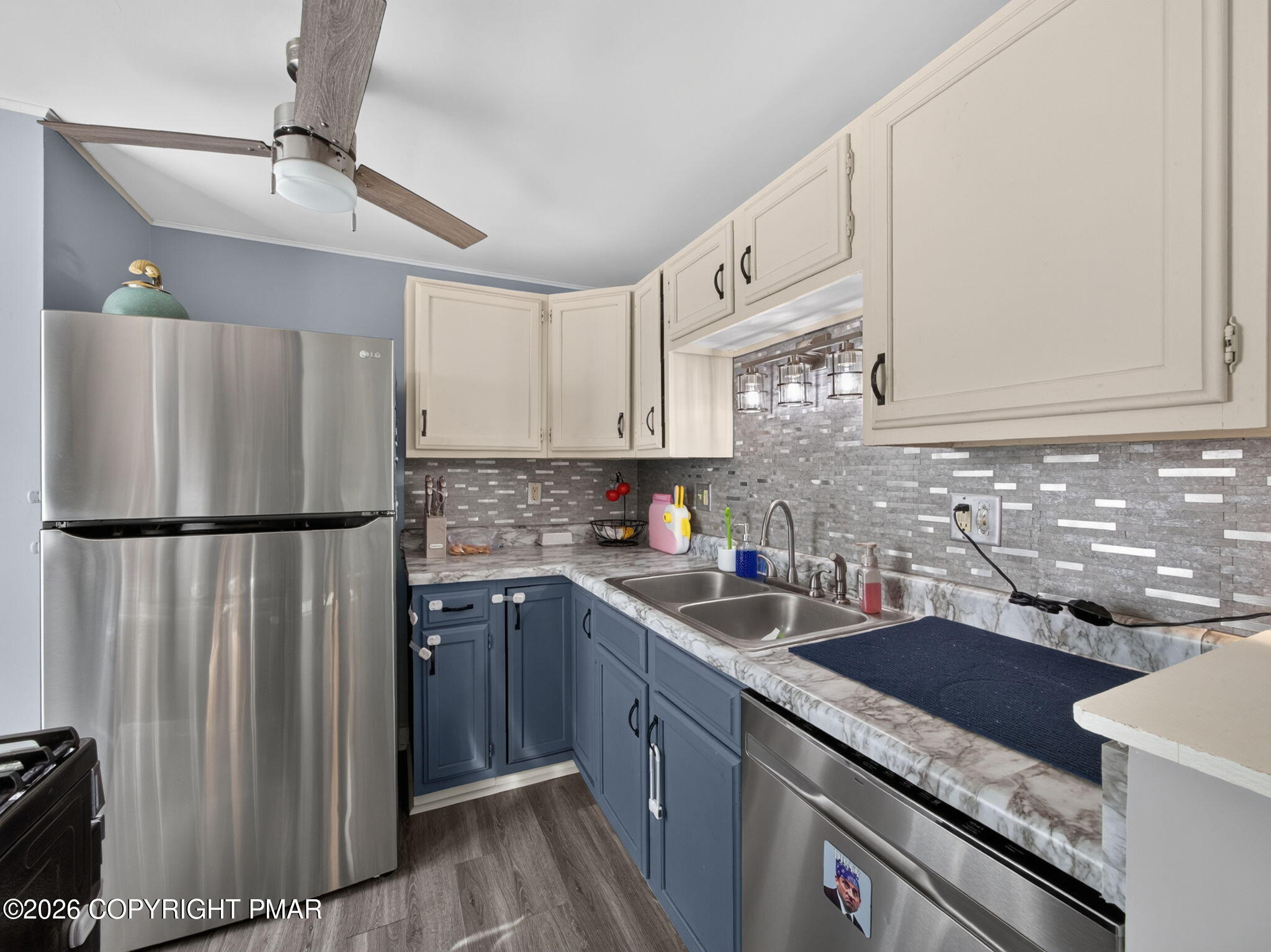 106 N Lobb Avenue Property Photo 34