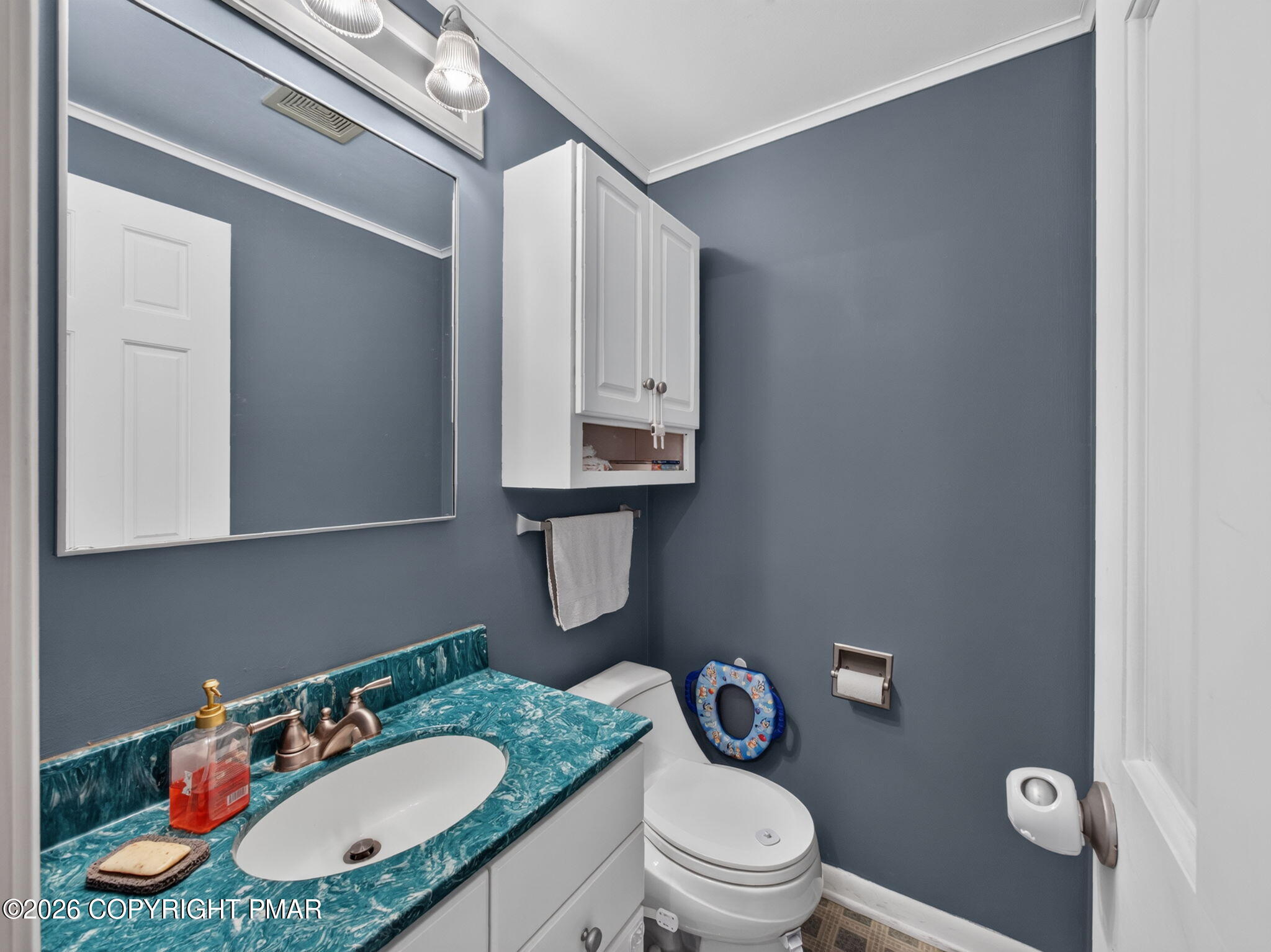 106 N Lobb Avenue Property Photo 44