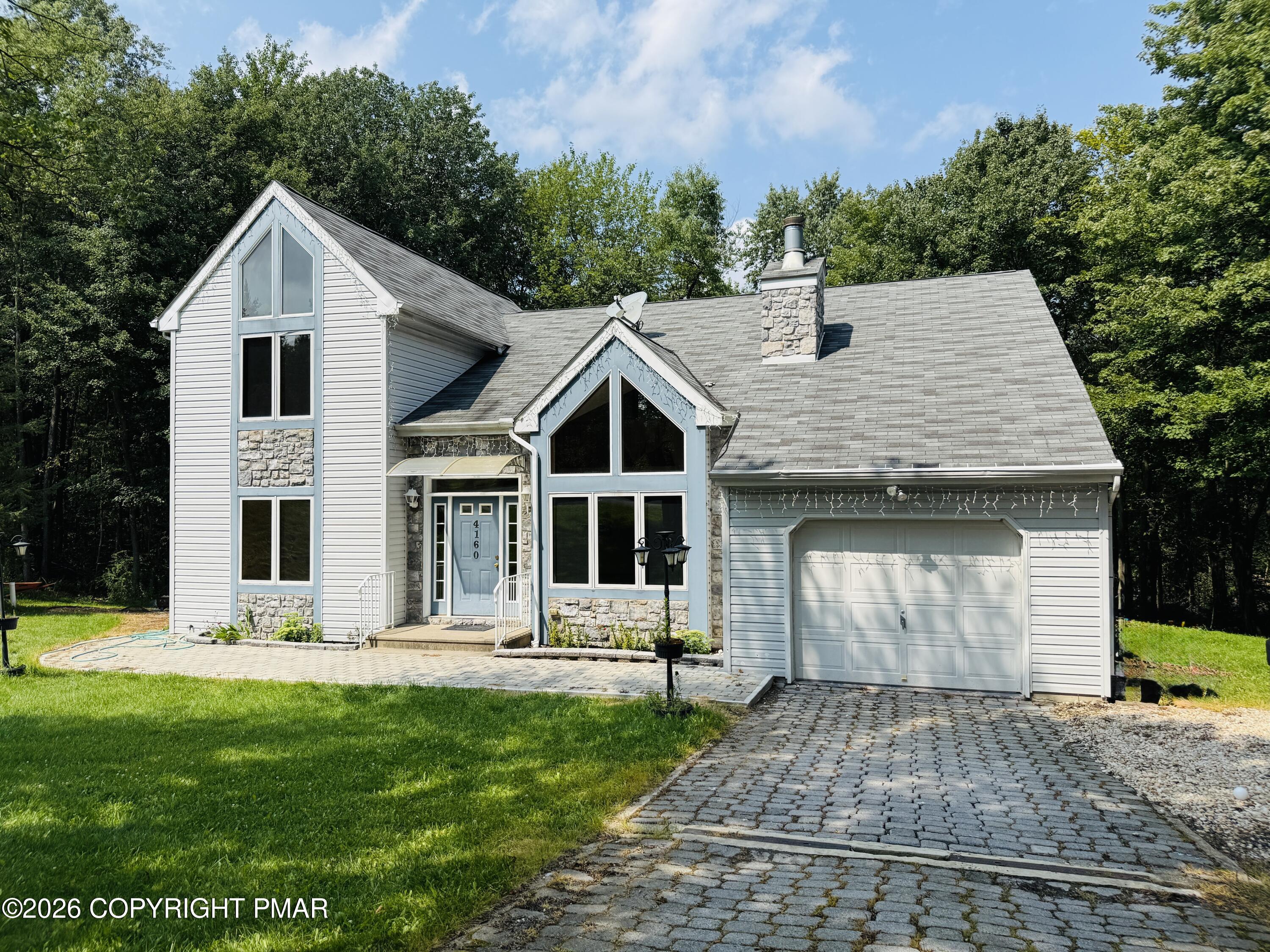 4160 Hickory Road Property Photo 1