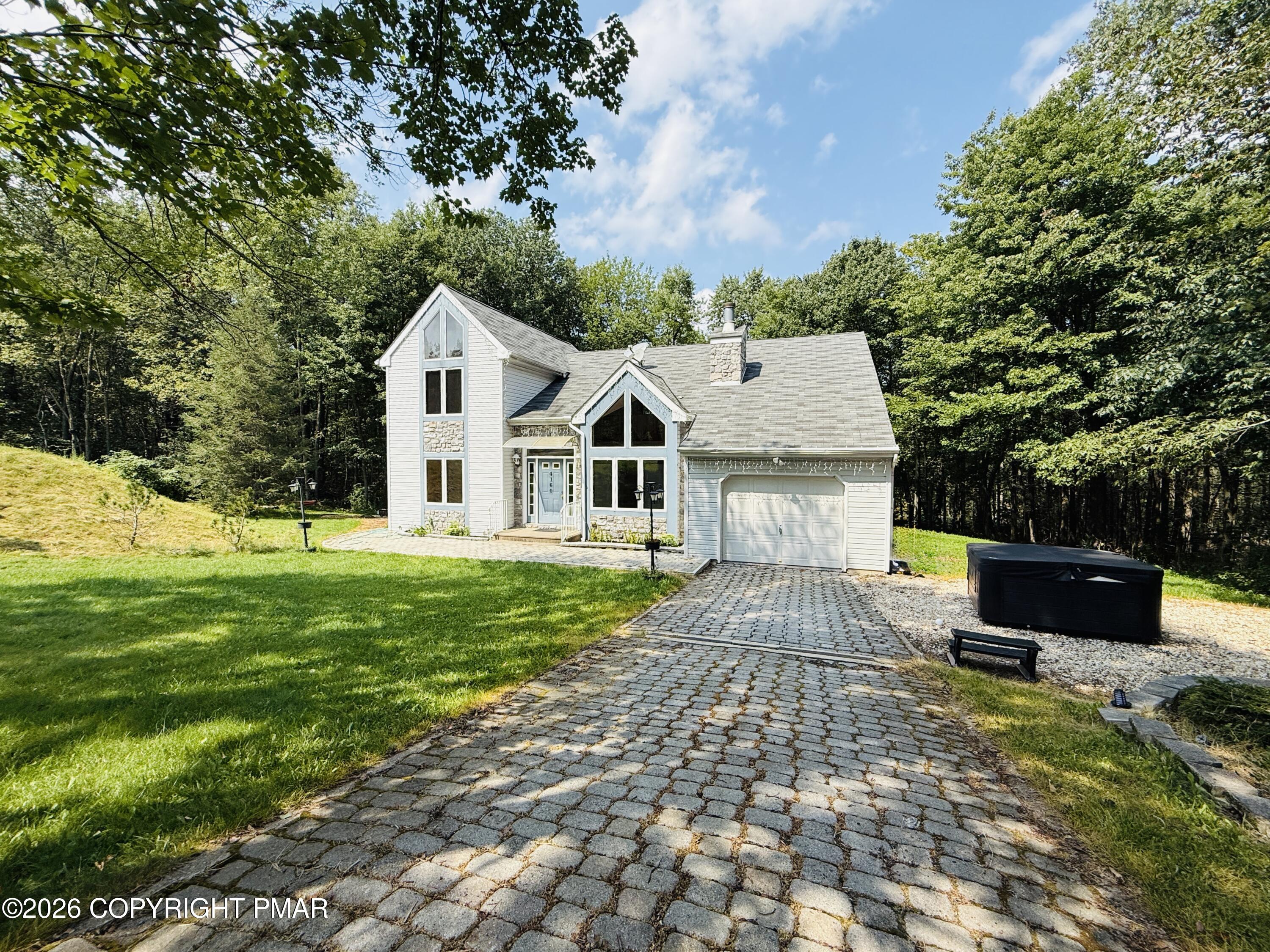 4160 Hickory Road Property Photo 2