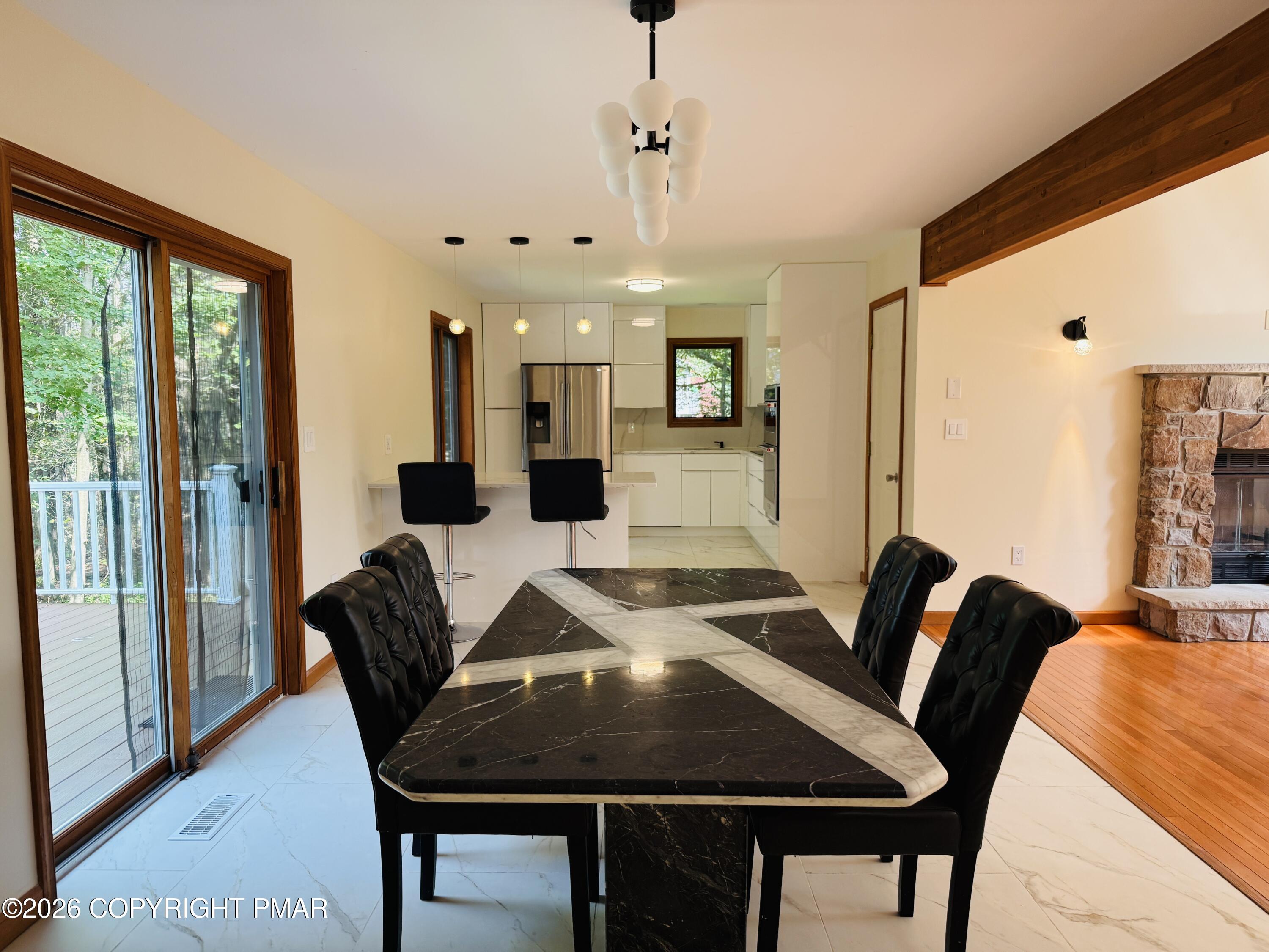 4160 Hickory Road Property Photo 11