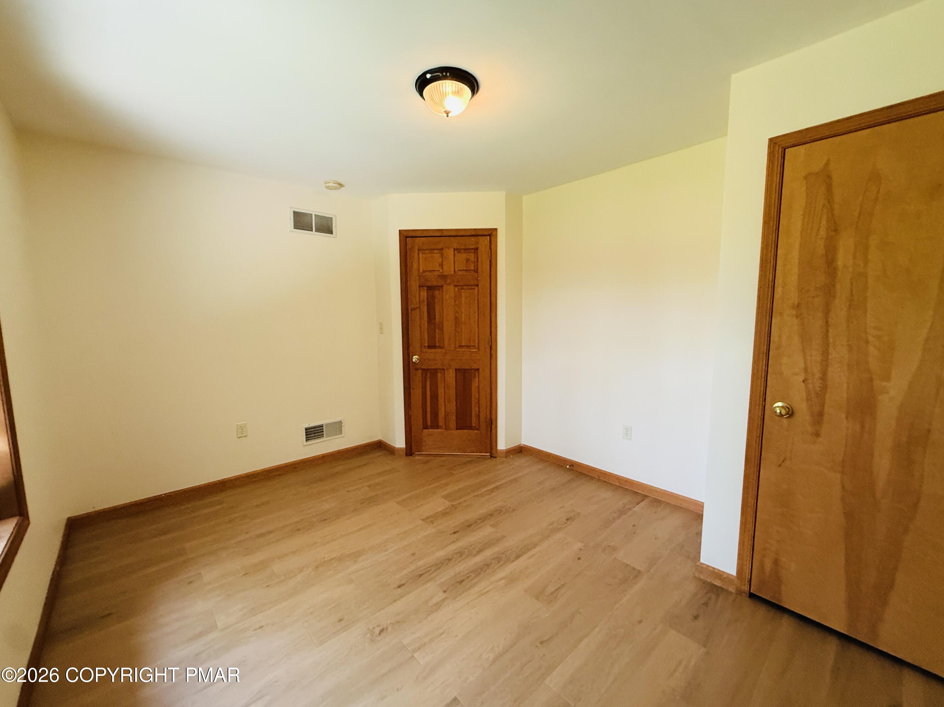 4160 Hickory Road Property Photo 19