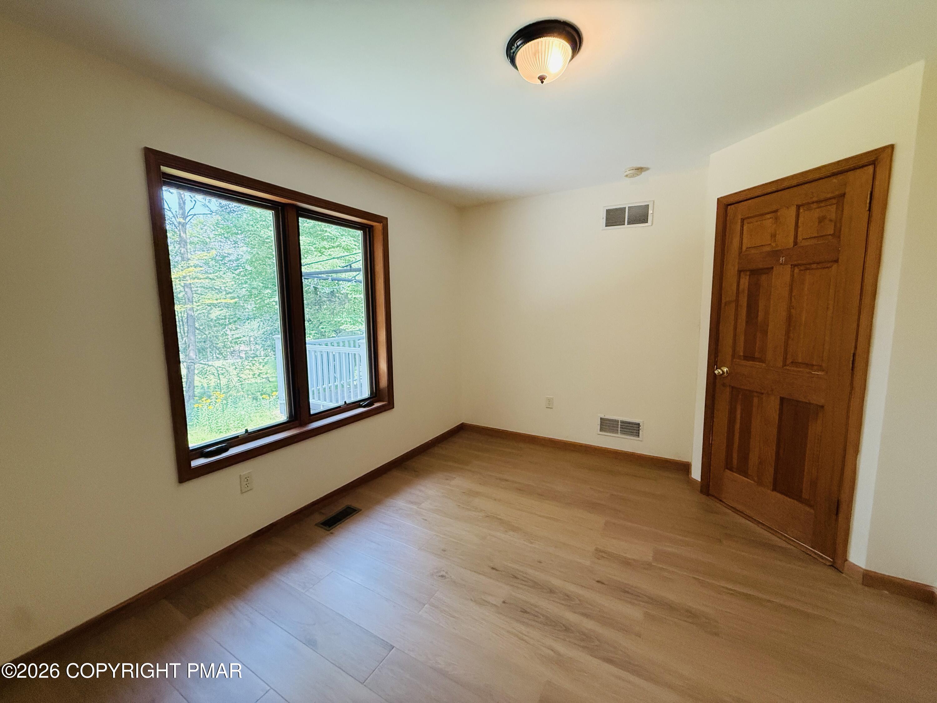 4160 Hickory Road Property Photo 20