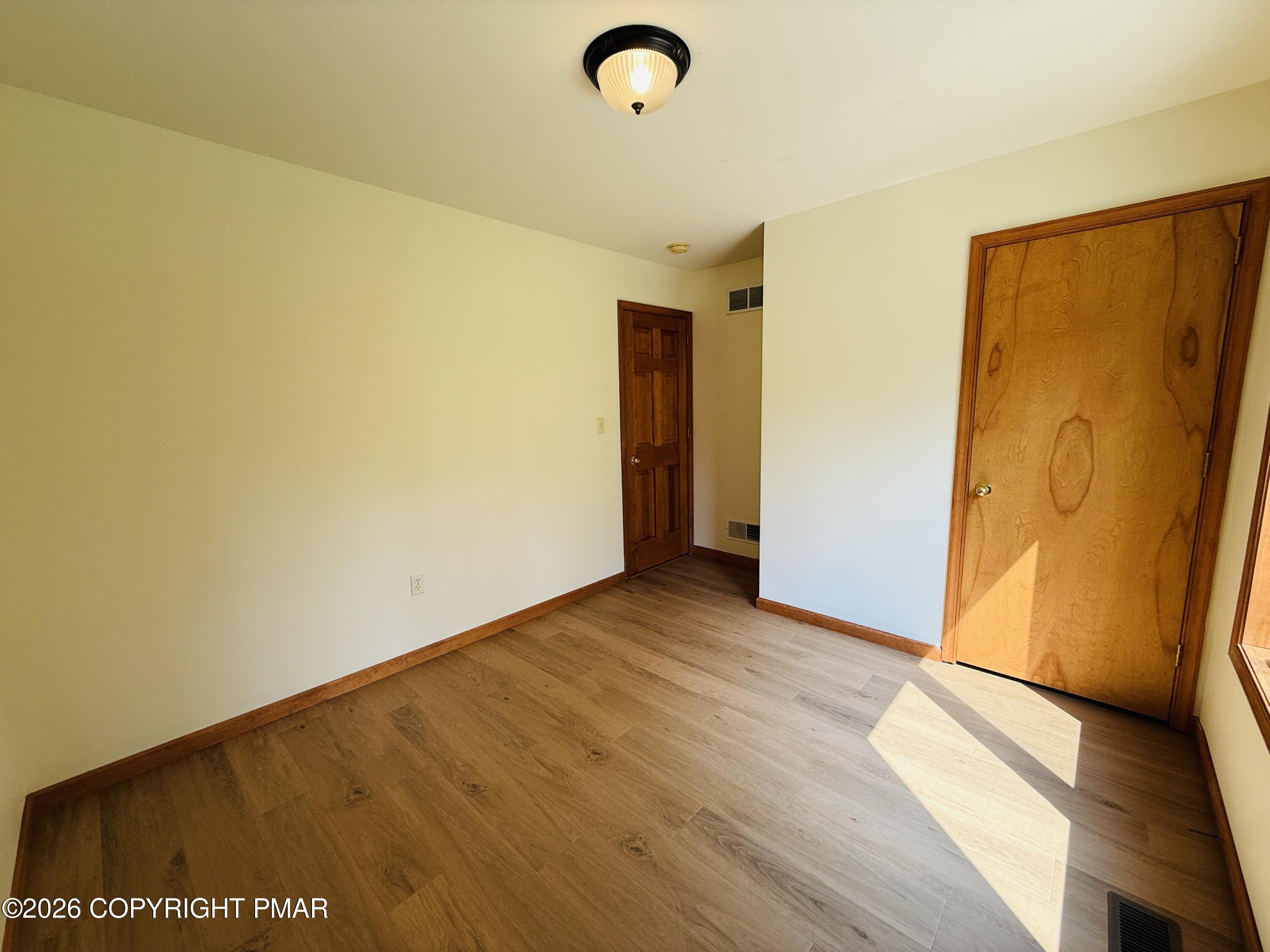 4160 Hickory Road Property Photo 25