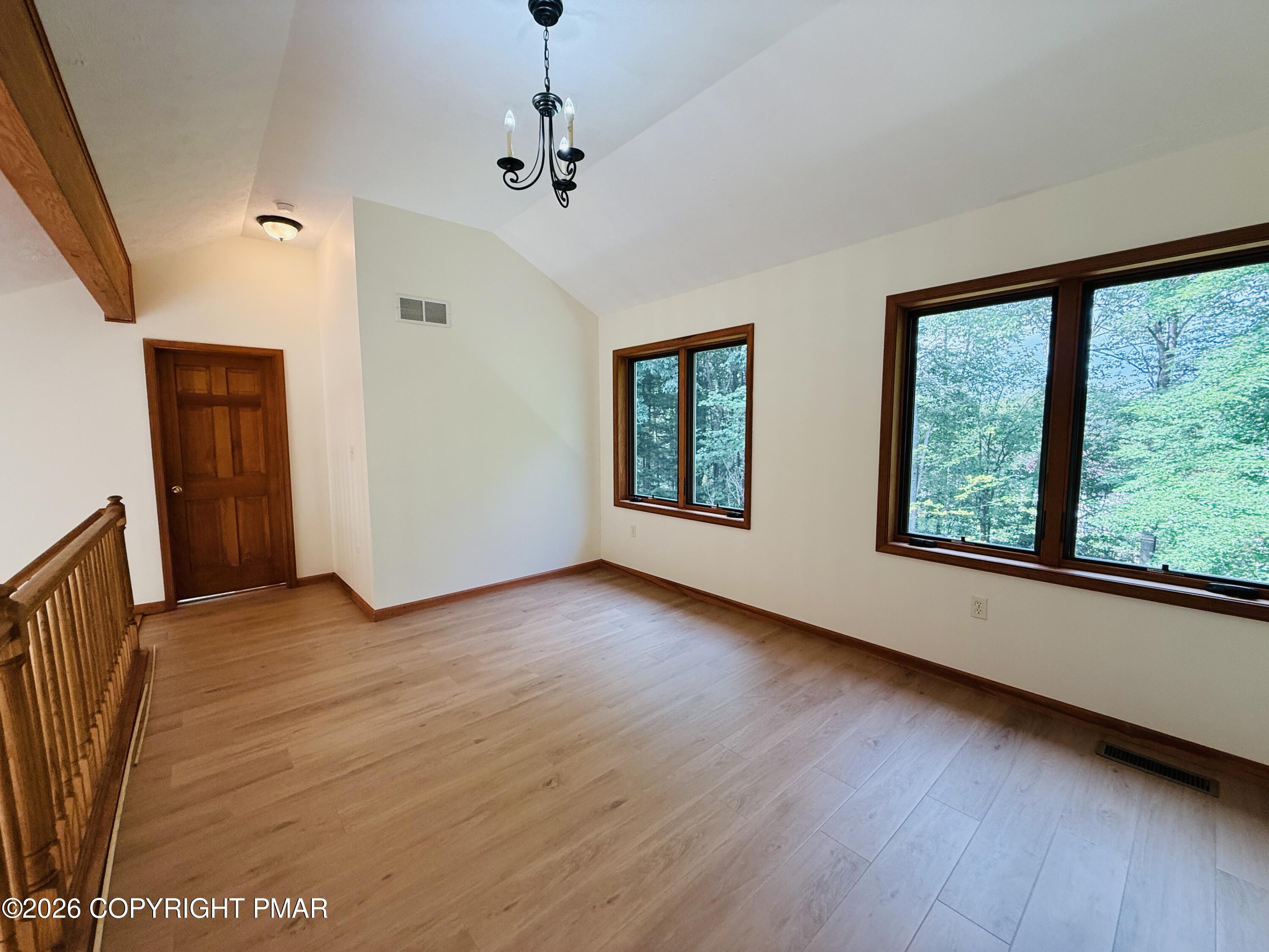 4160 Hickory Road Property Photo 28