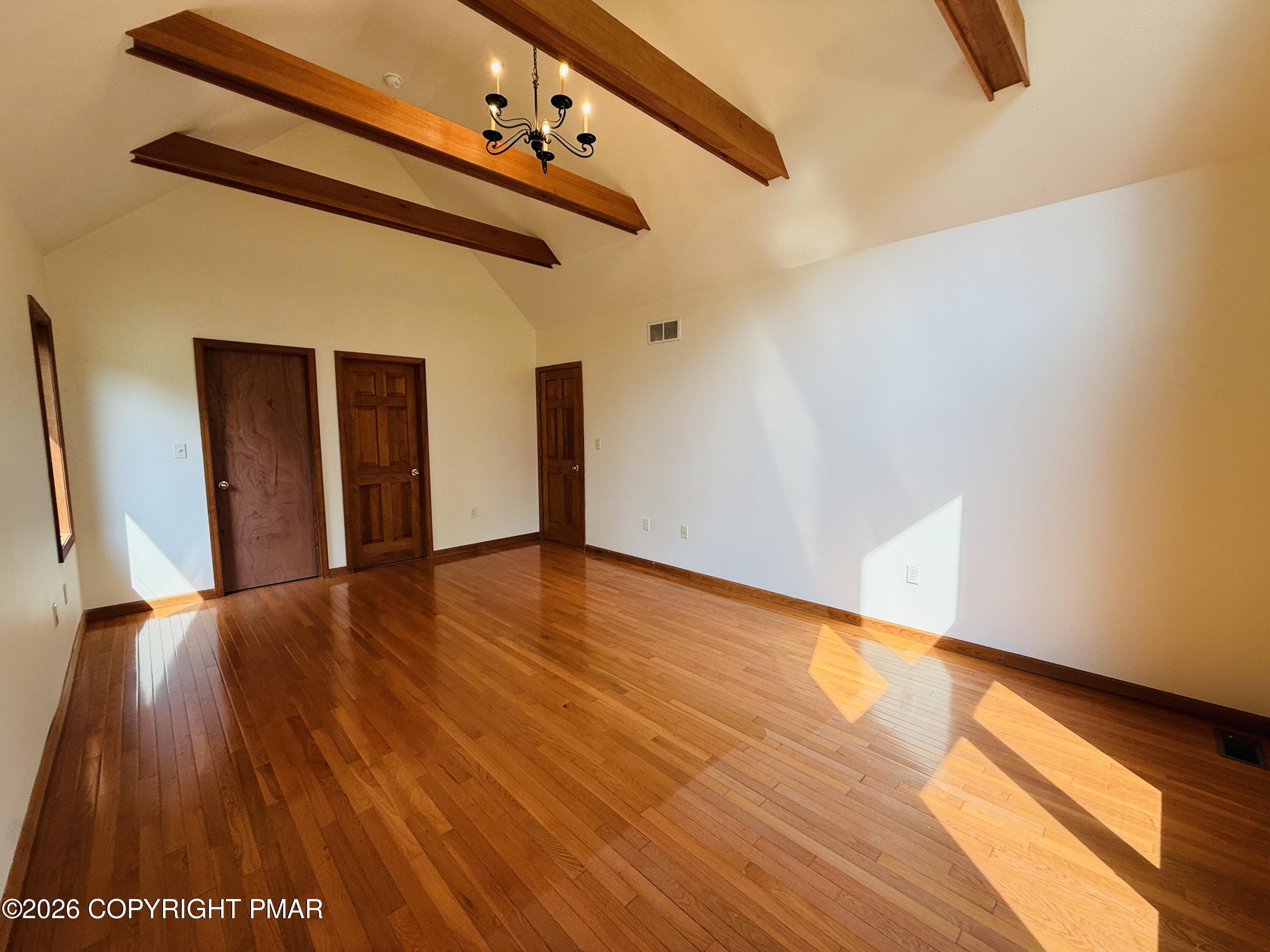 4160 Hickory Road Property Photo 34