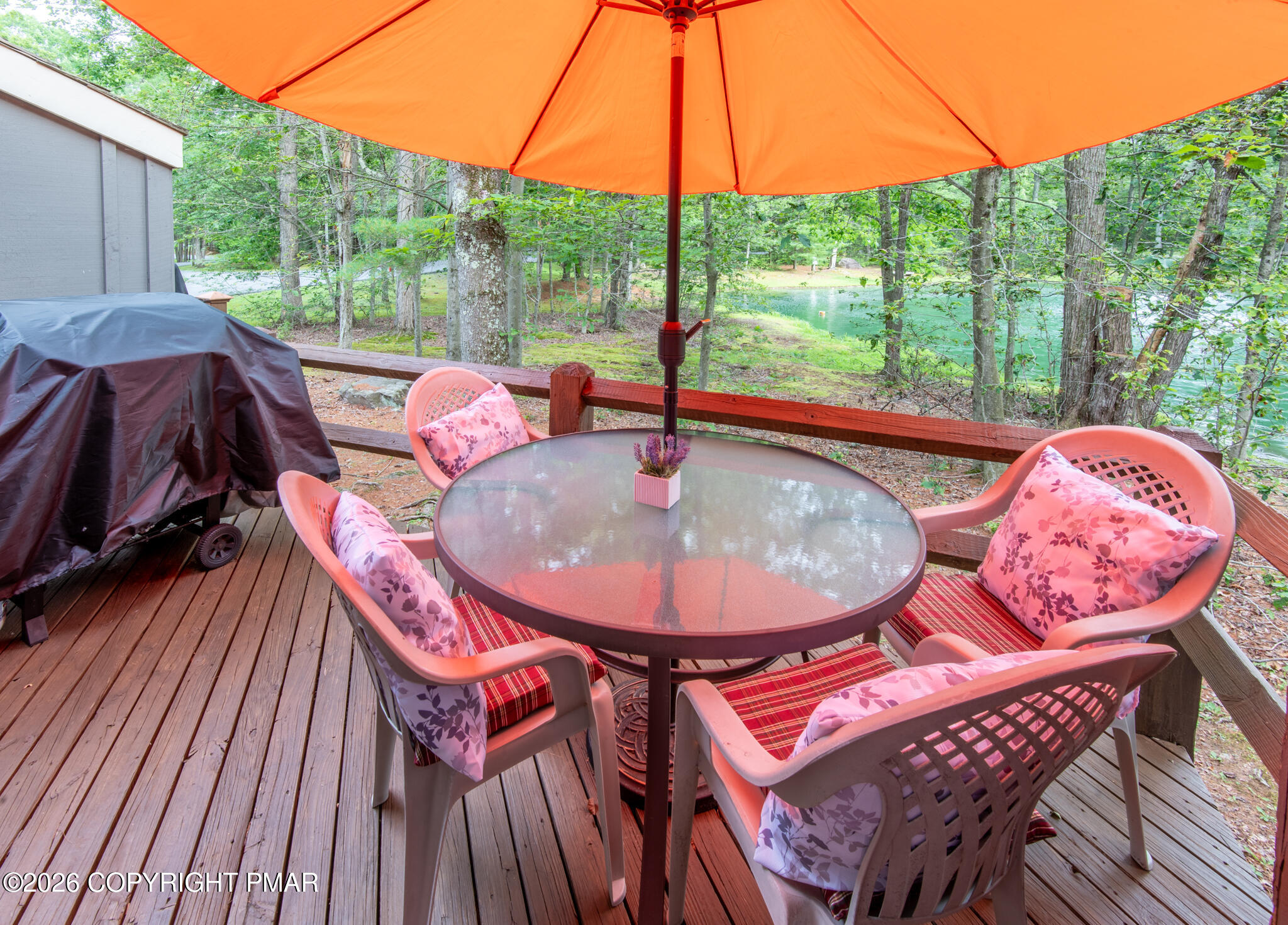 25 Snow Shoe Property Photo 9