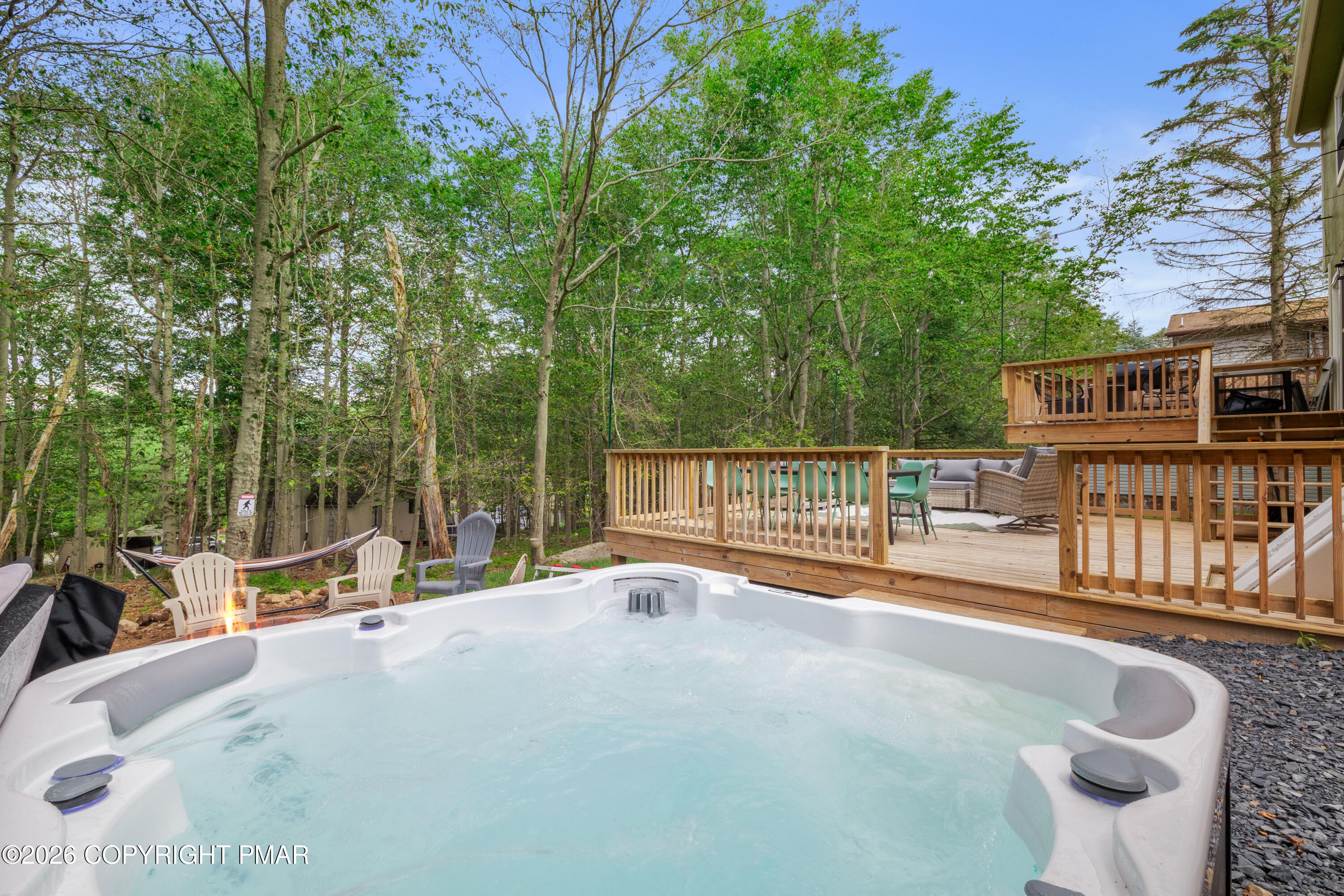 1403 Waterfront Drive Property Photo 9