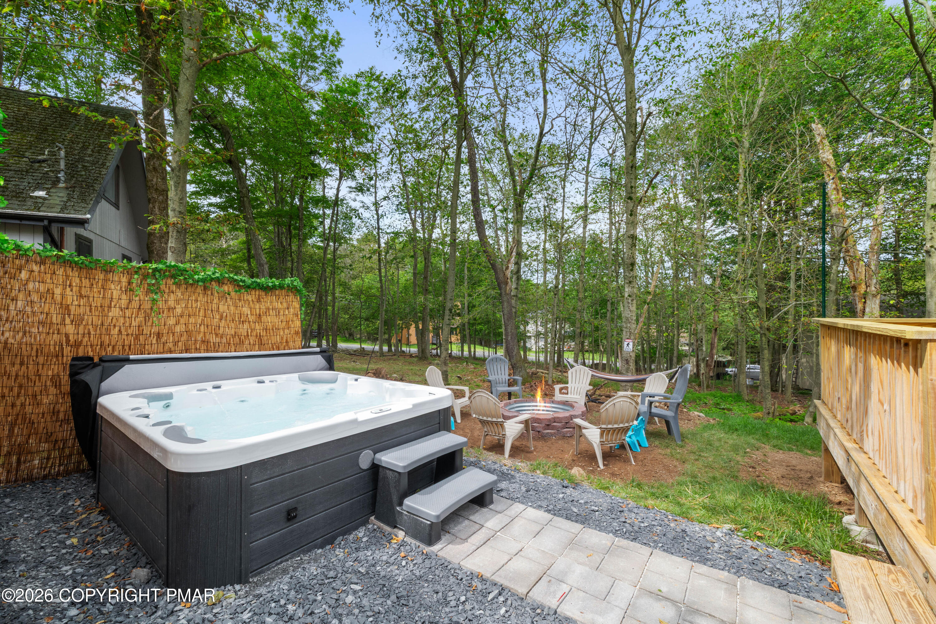 1403 Waterfront Drive Property Photo 39