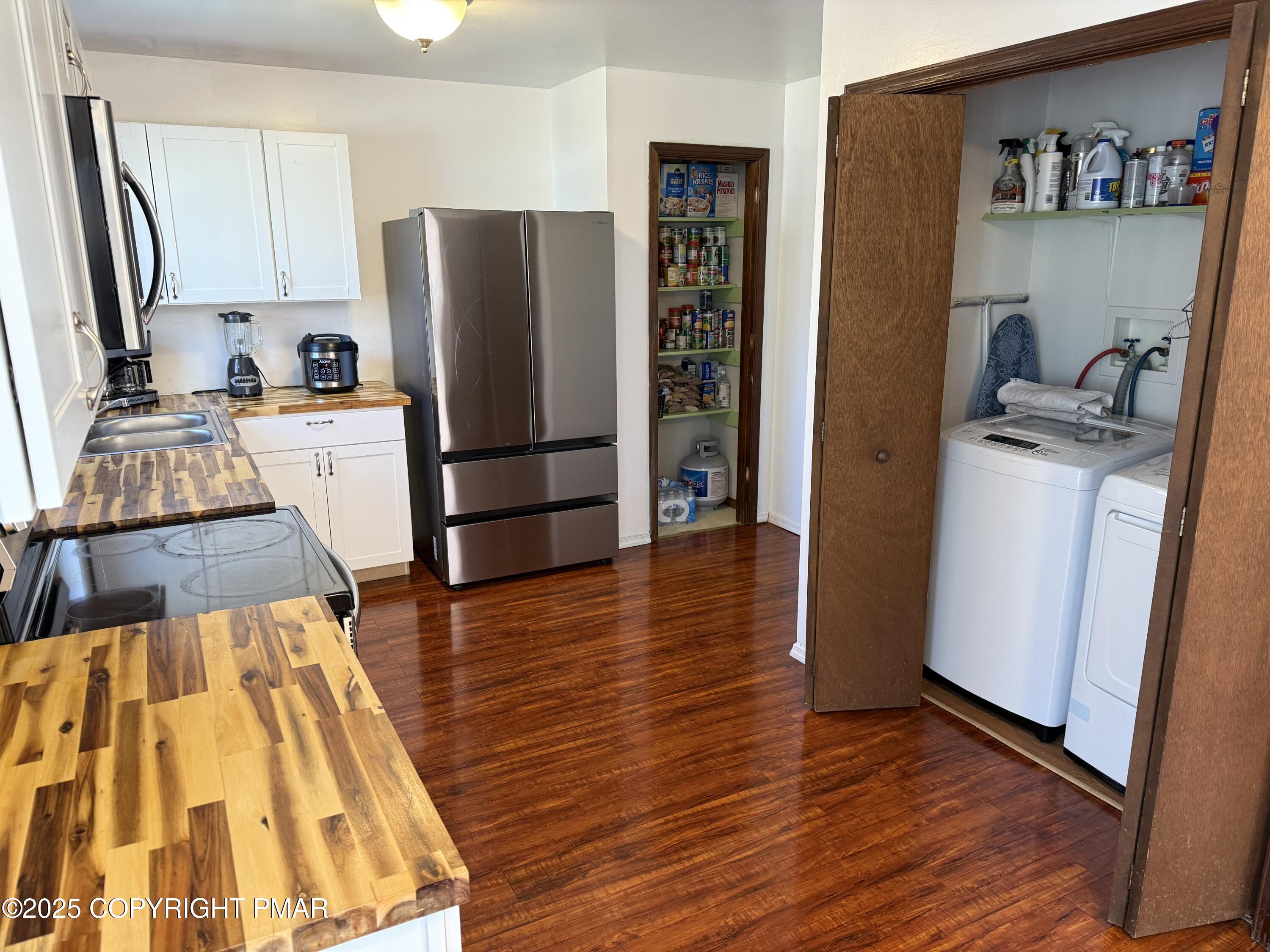 9043 Idlewild Drive Property Photo 12