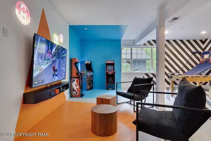 406 Iroquois Loop Property Photo 21