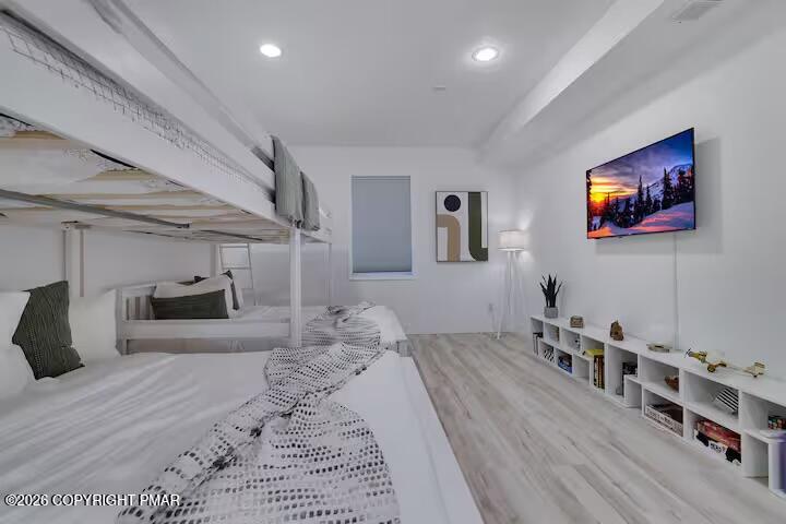 406 Iroquois Loop Property Photo 33