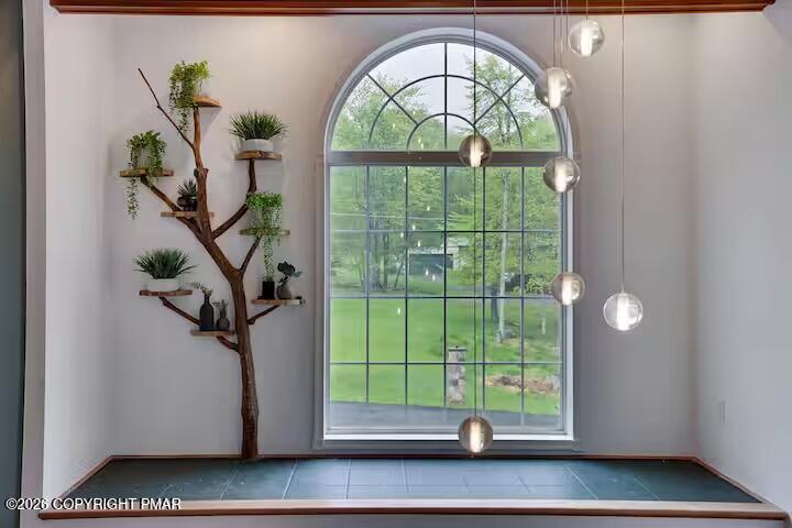 406 Iroquois Loop Property Photo 38
