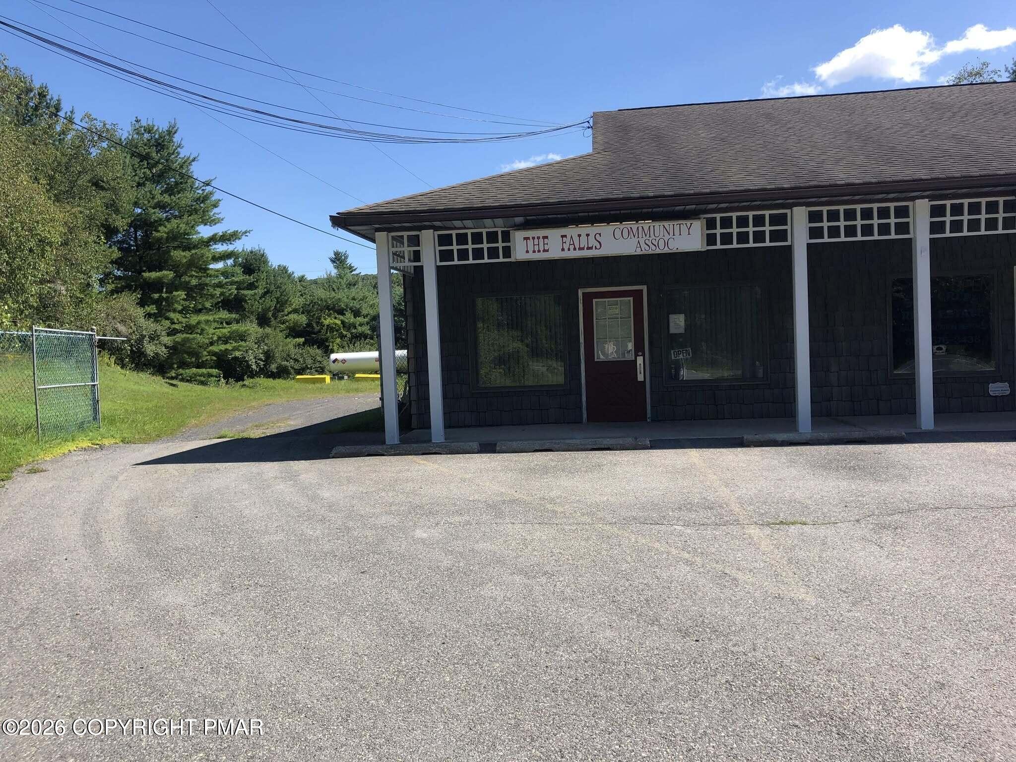 513 Wales Court Property Photo 11