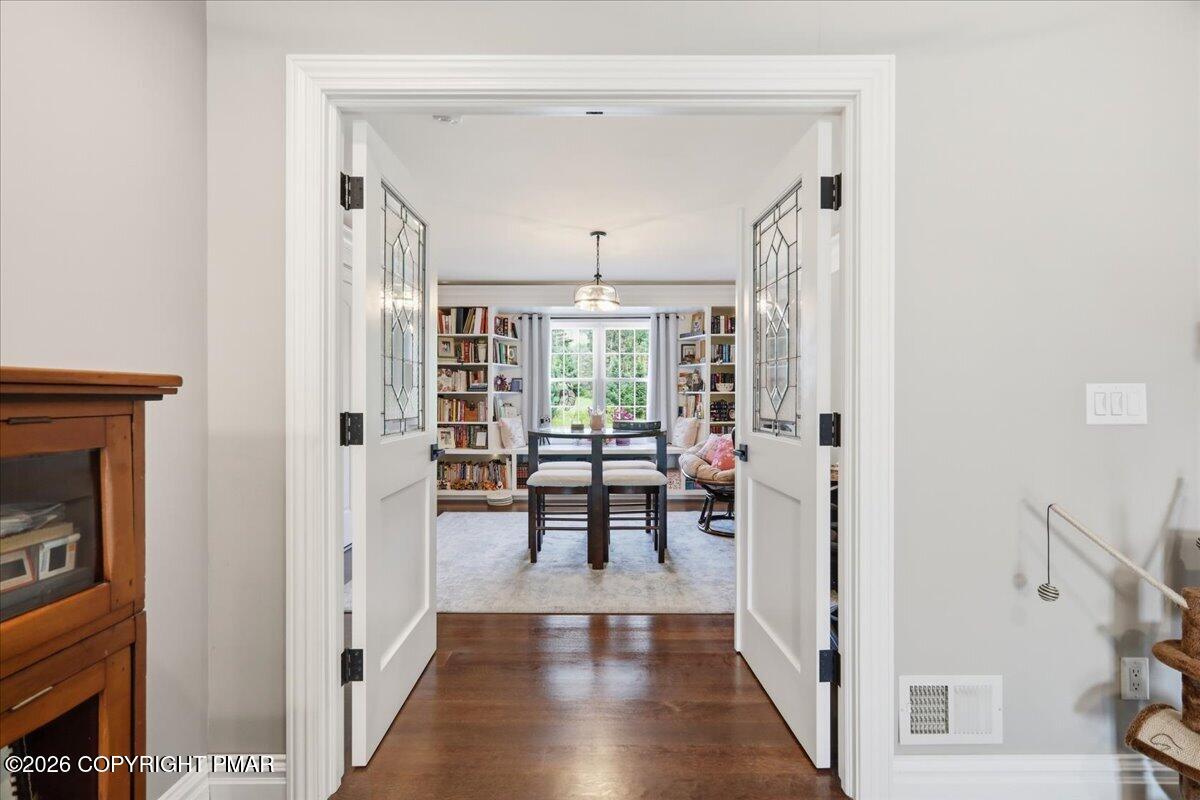 724 Silver Fox Lane Property Photo 36