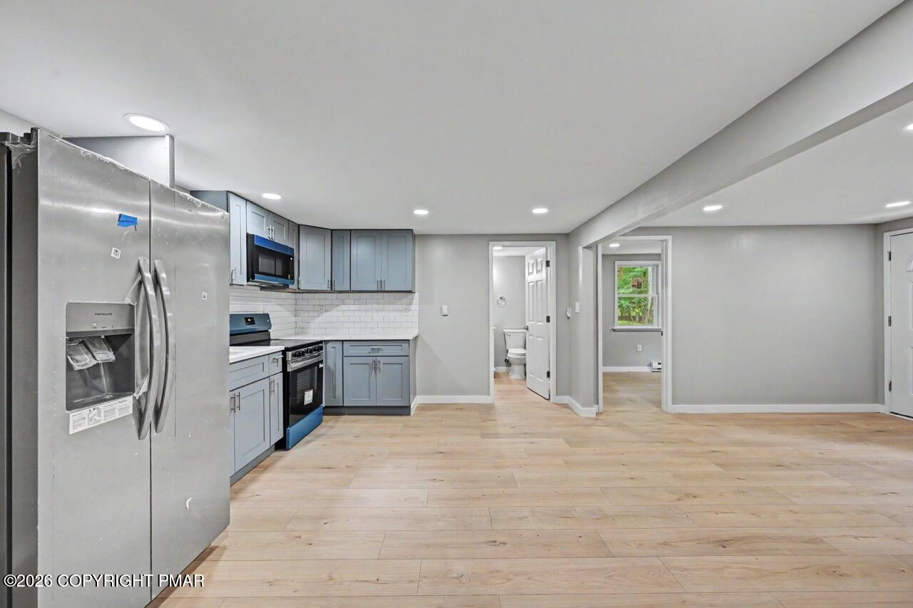 451 Wooddale Road Property Photo 8