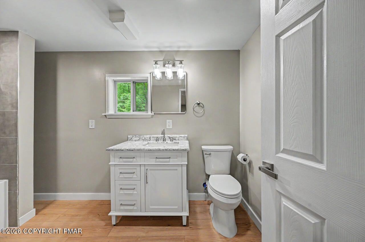 451 Wooddale Road Property Photo 15