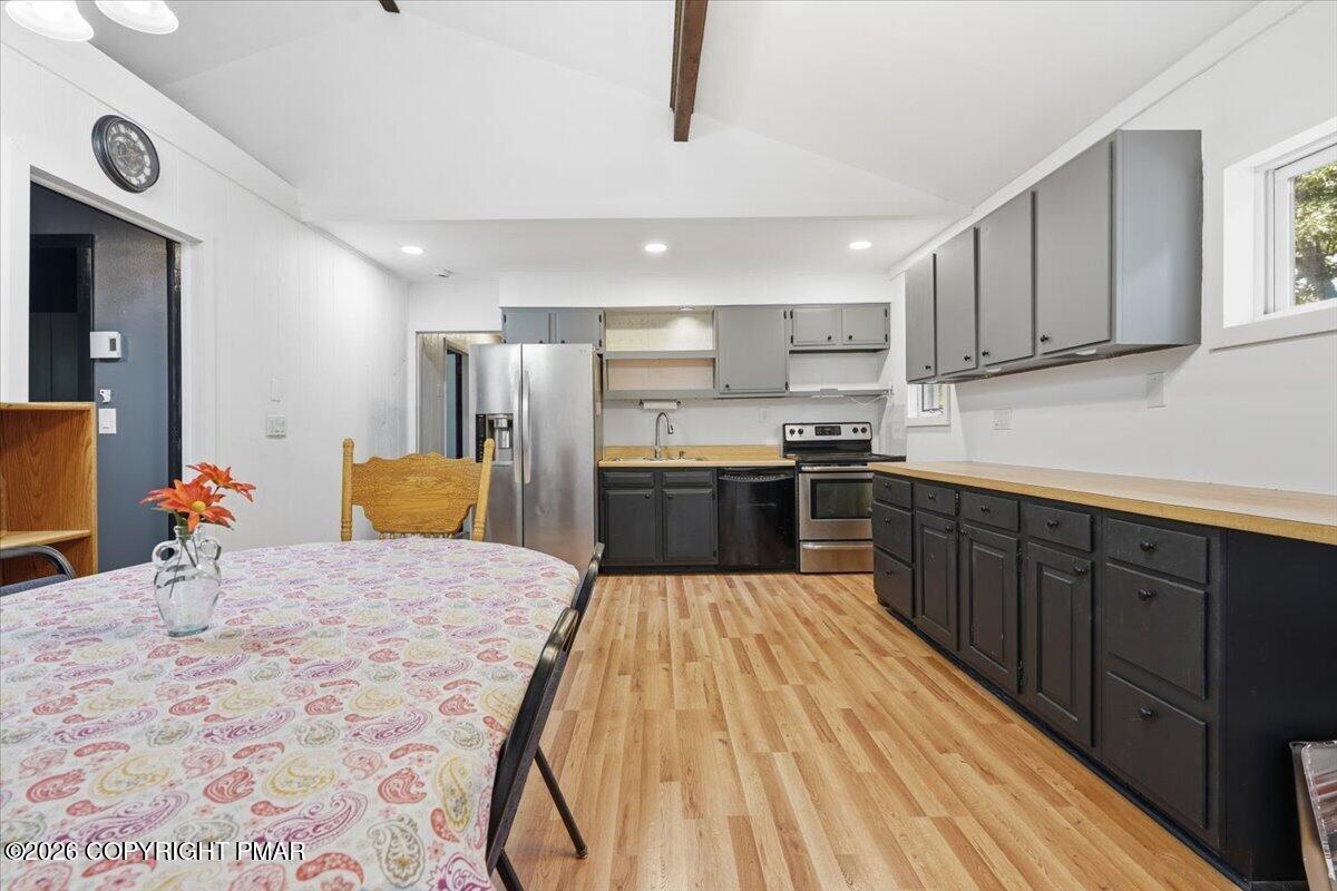 198 Edinburgh Road Property Photo 20