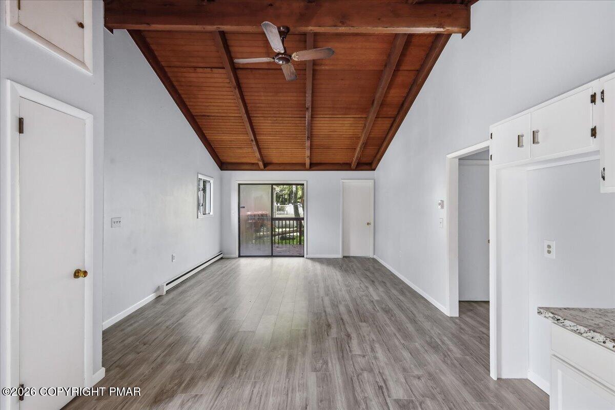 4774 Pine Ridge Drive W Property Photo 10