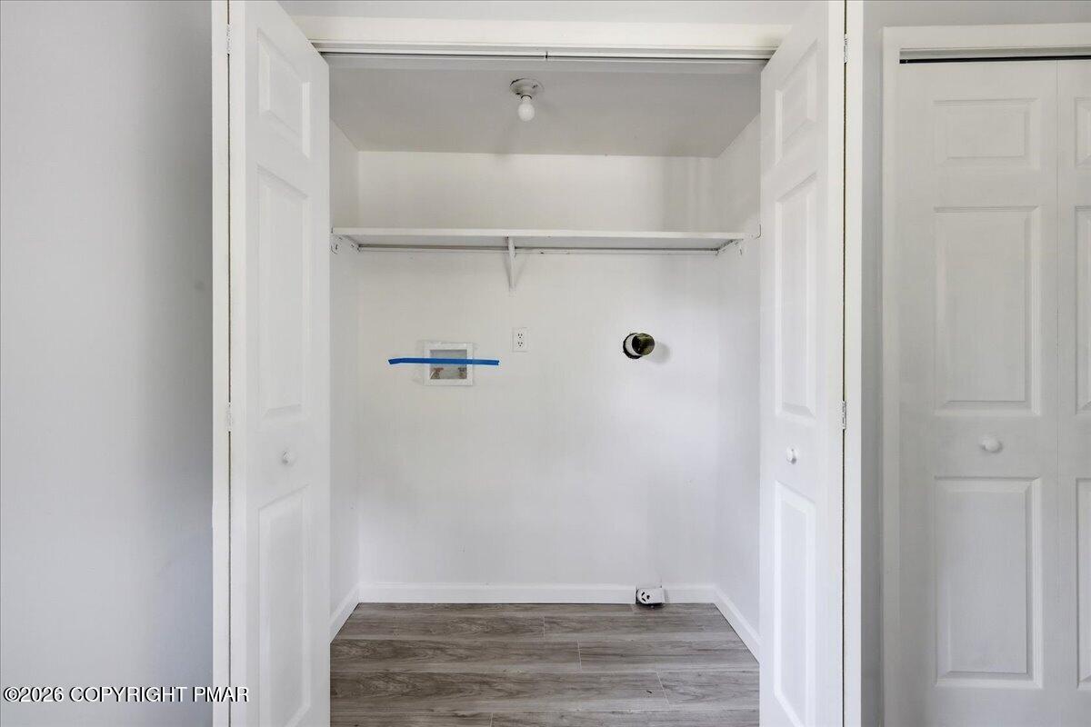 4774 Pine Ridge Drive W Property Photo 13