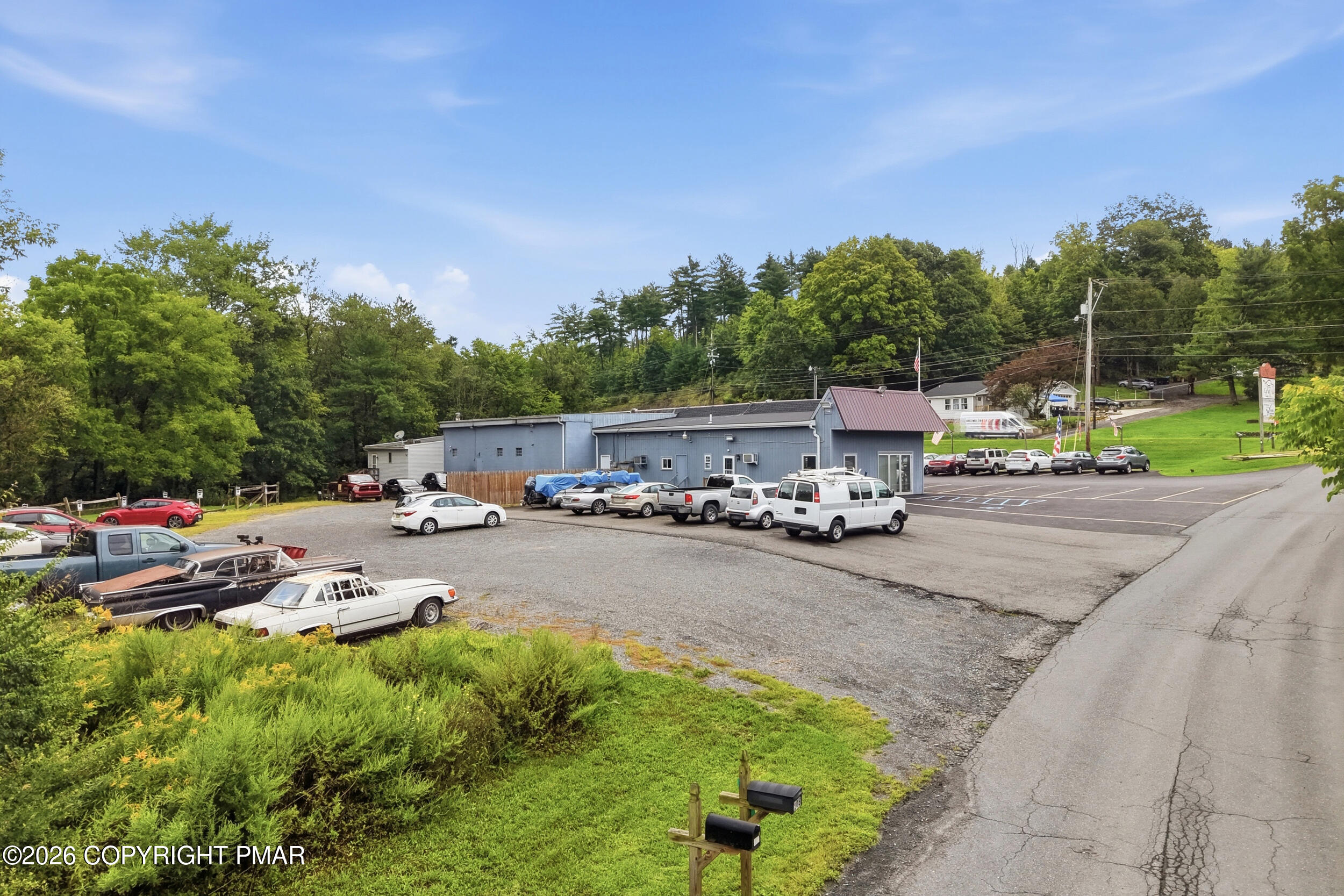 106 Camellia Road Property Photo 4