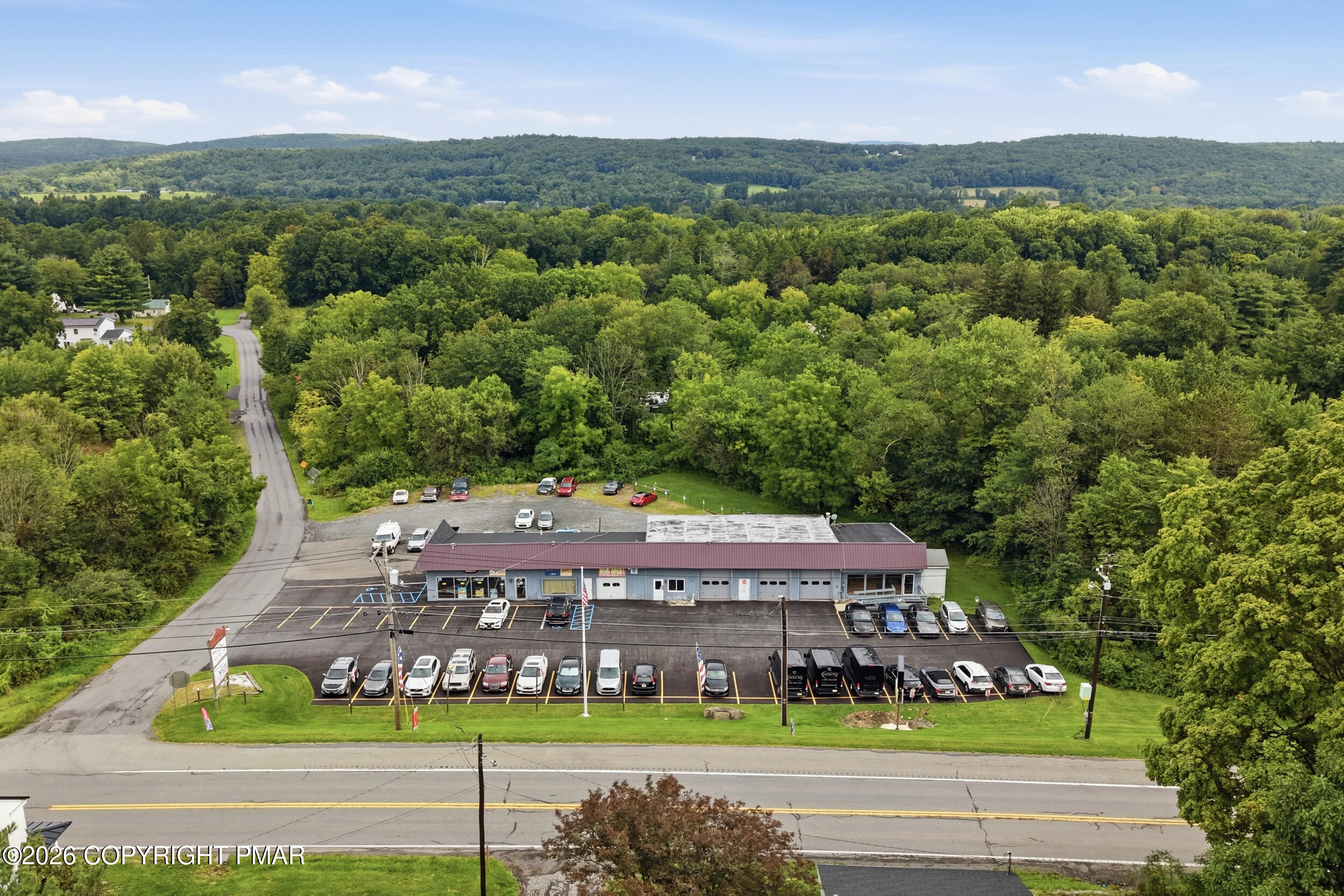 106 Camellia Road Property Photo 8