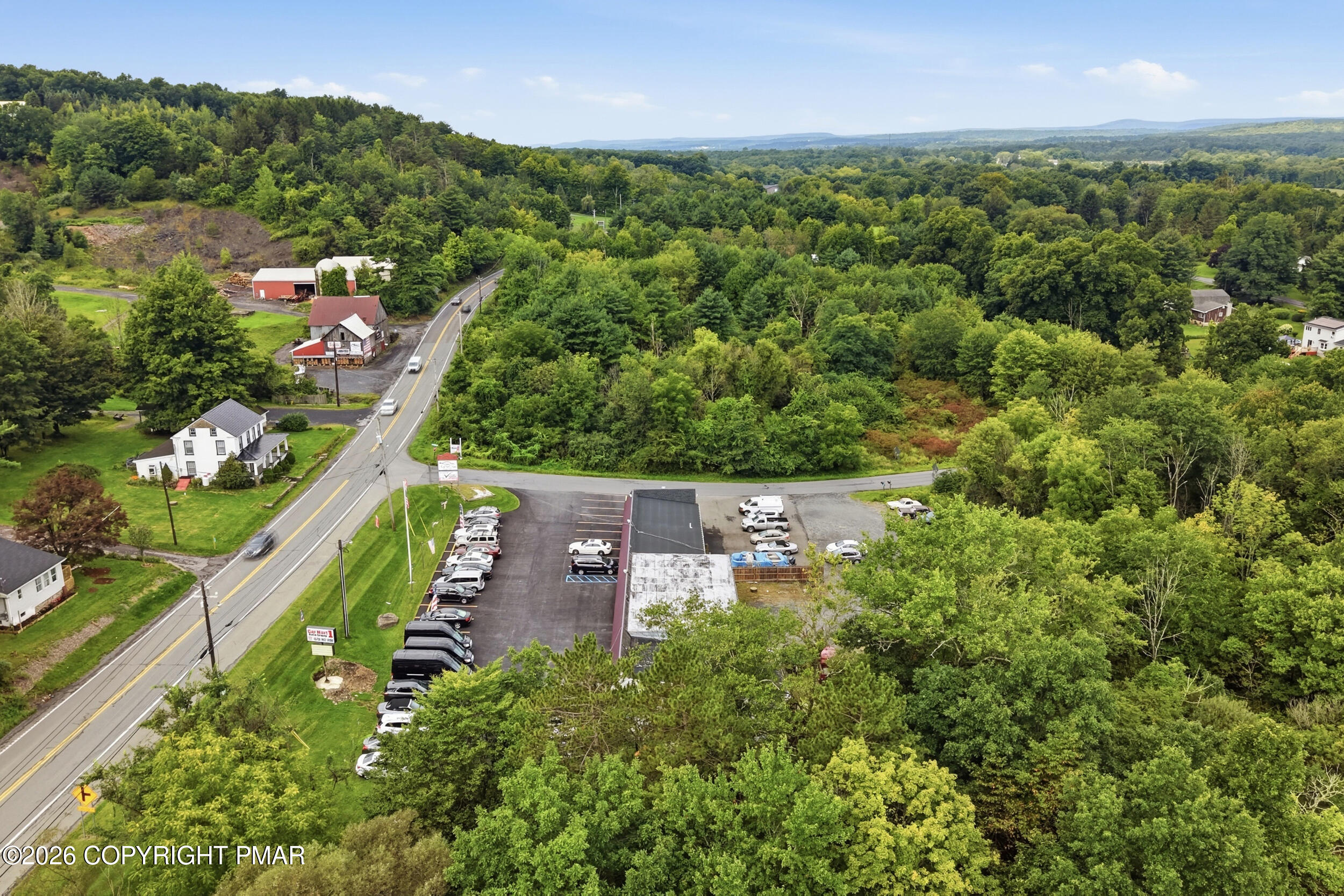106 Camellia Road Property Photo 10