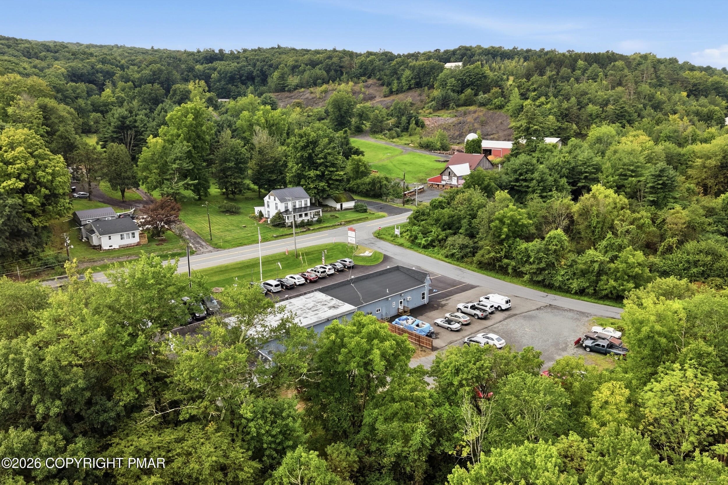 106 Camellia Road Property Photo 11