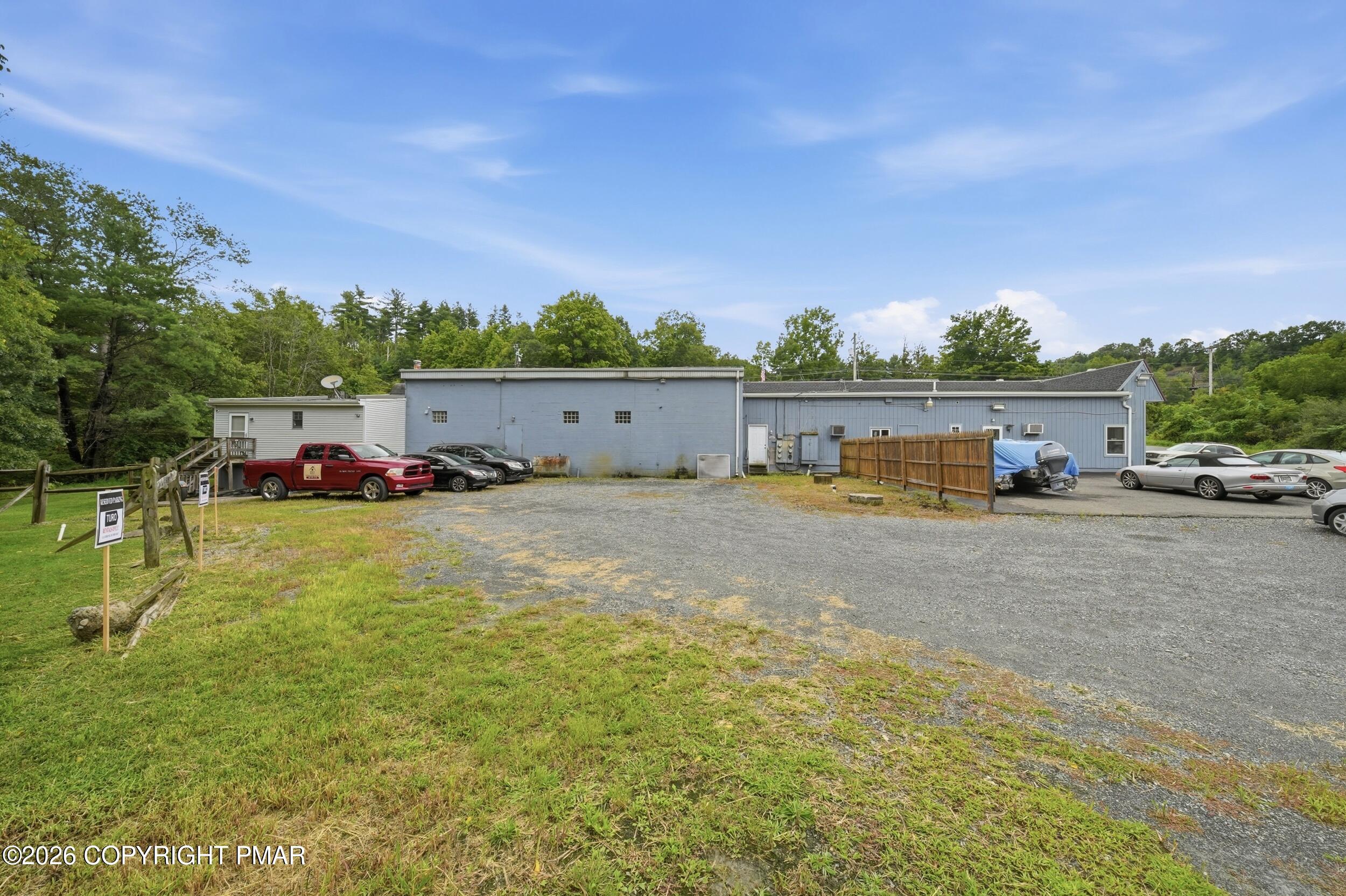 106 Camellia Road Property Photo 17